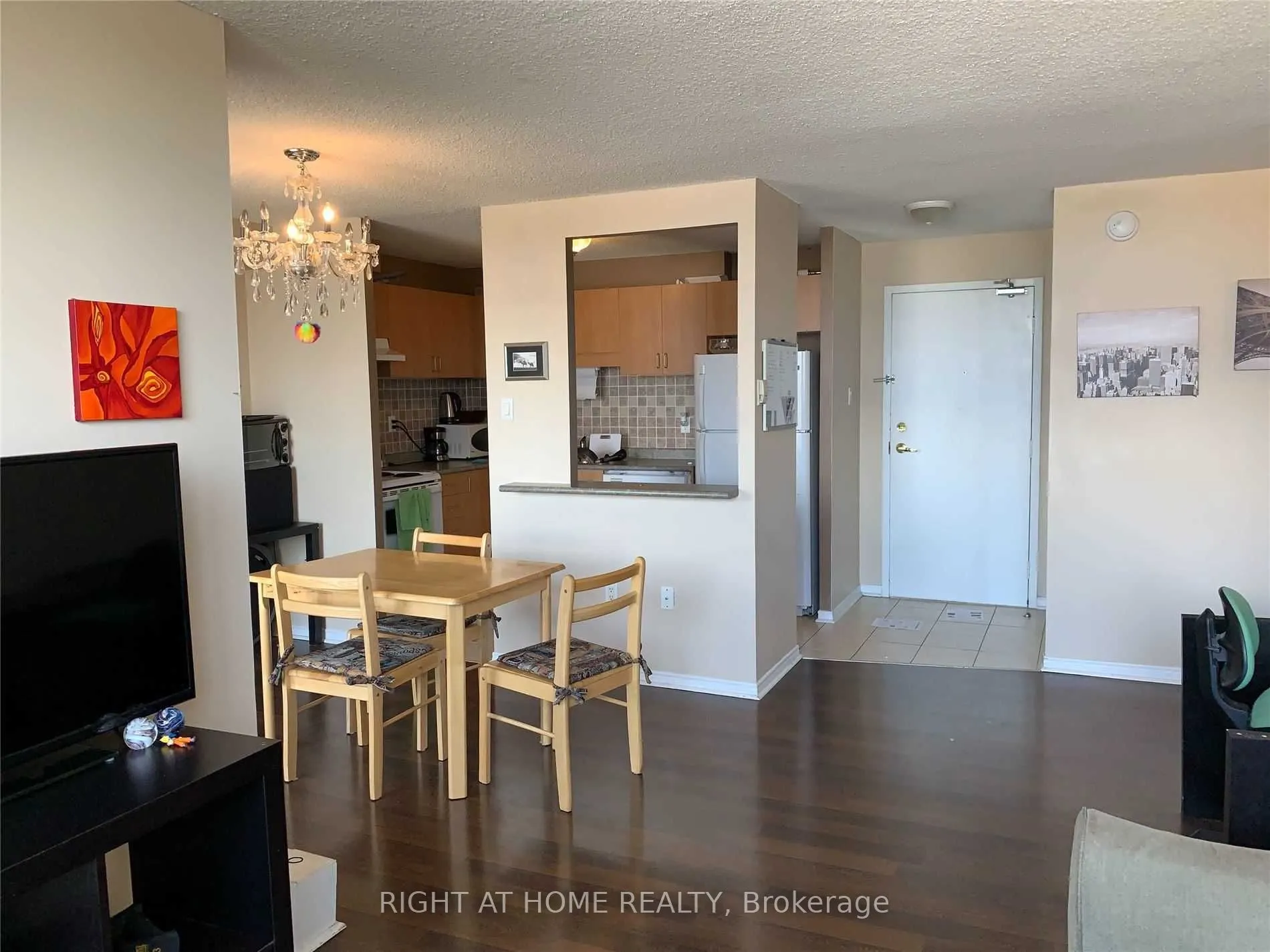 2900 Battleford Road, #911