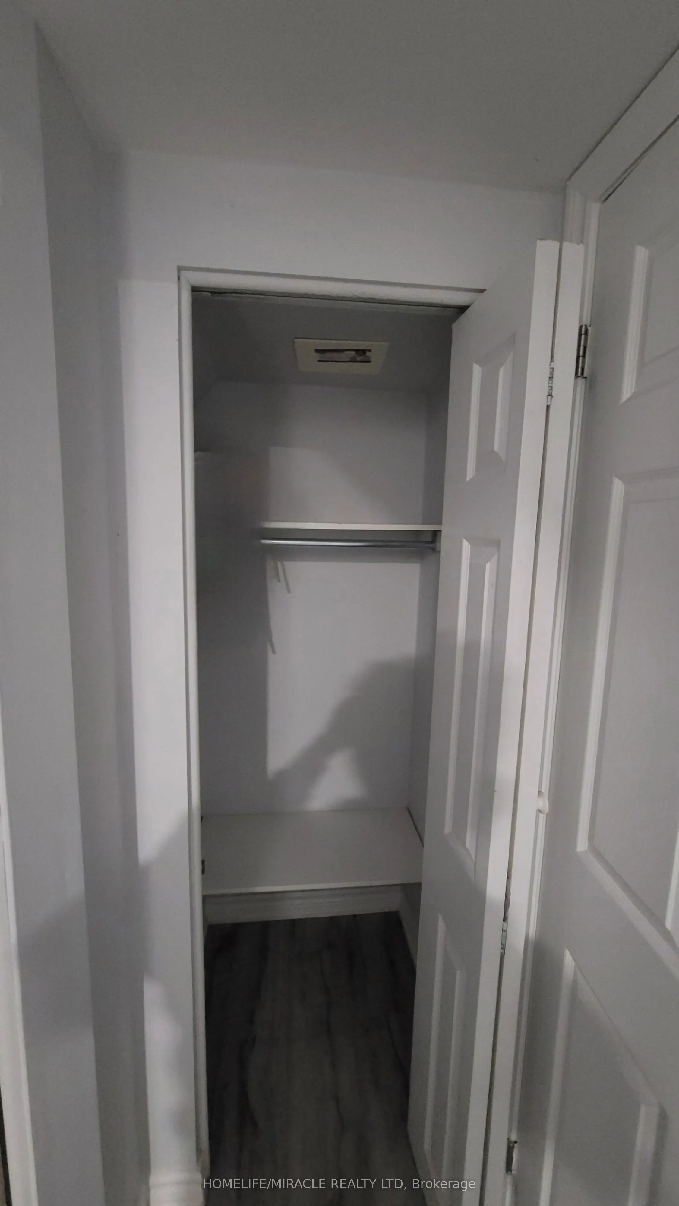 5794 Gant Crescent, #Basement