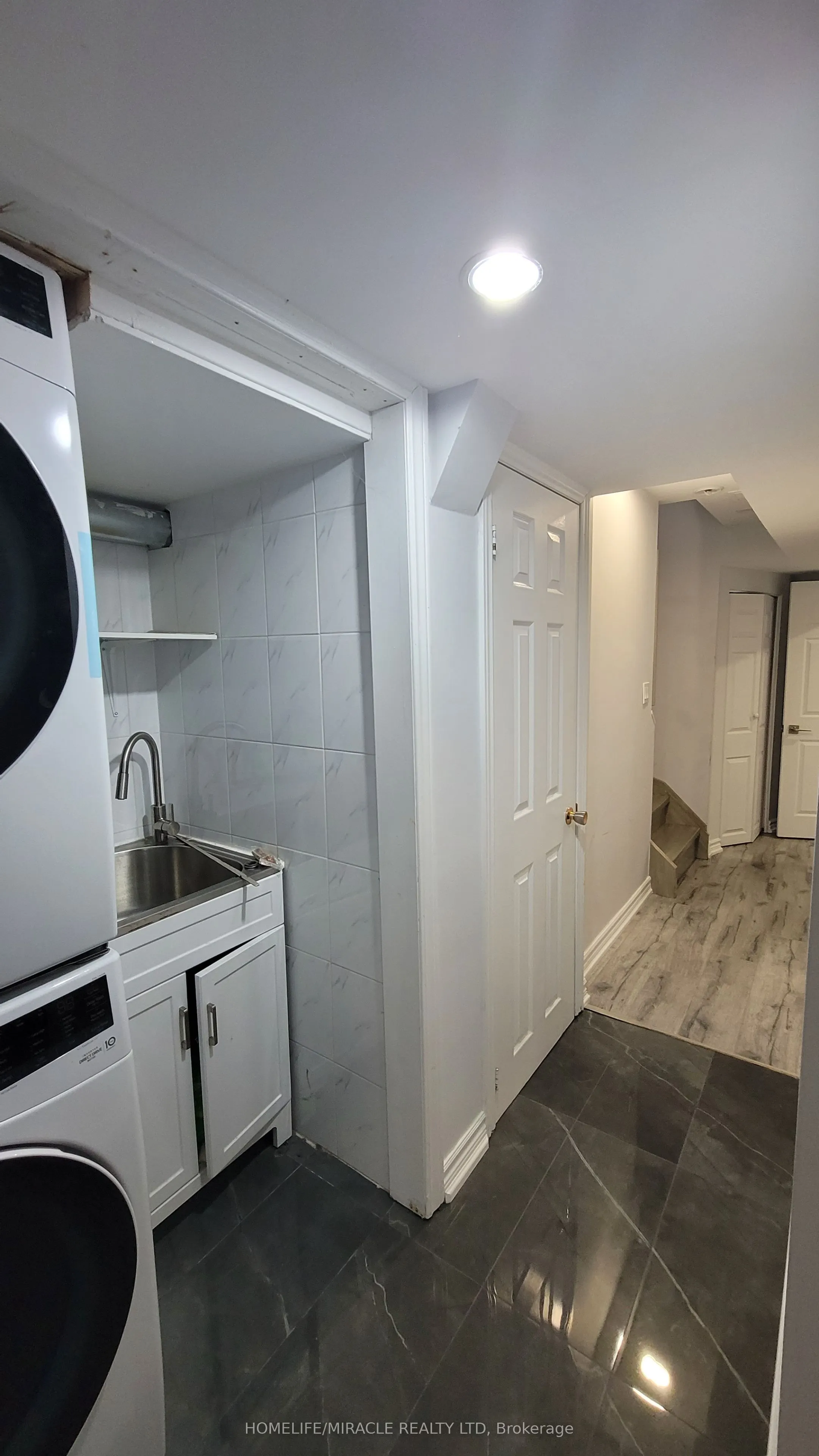 5794 Gant Crescent, #Basement