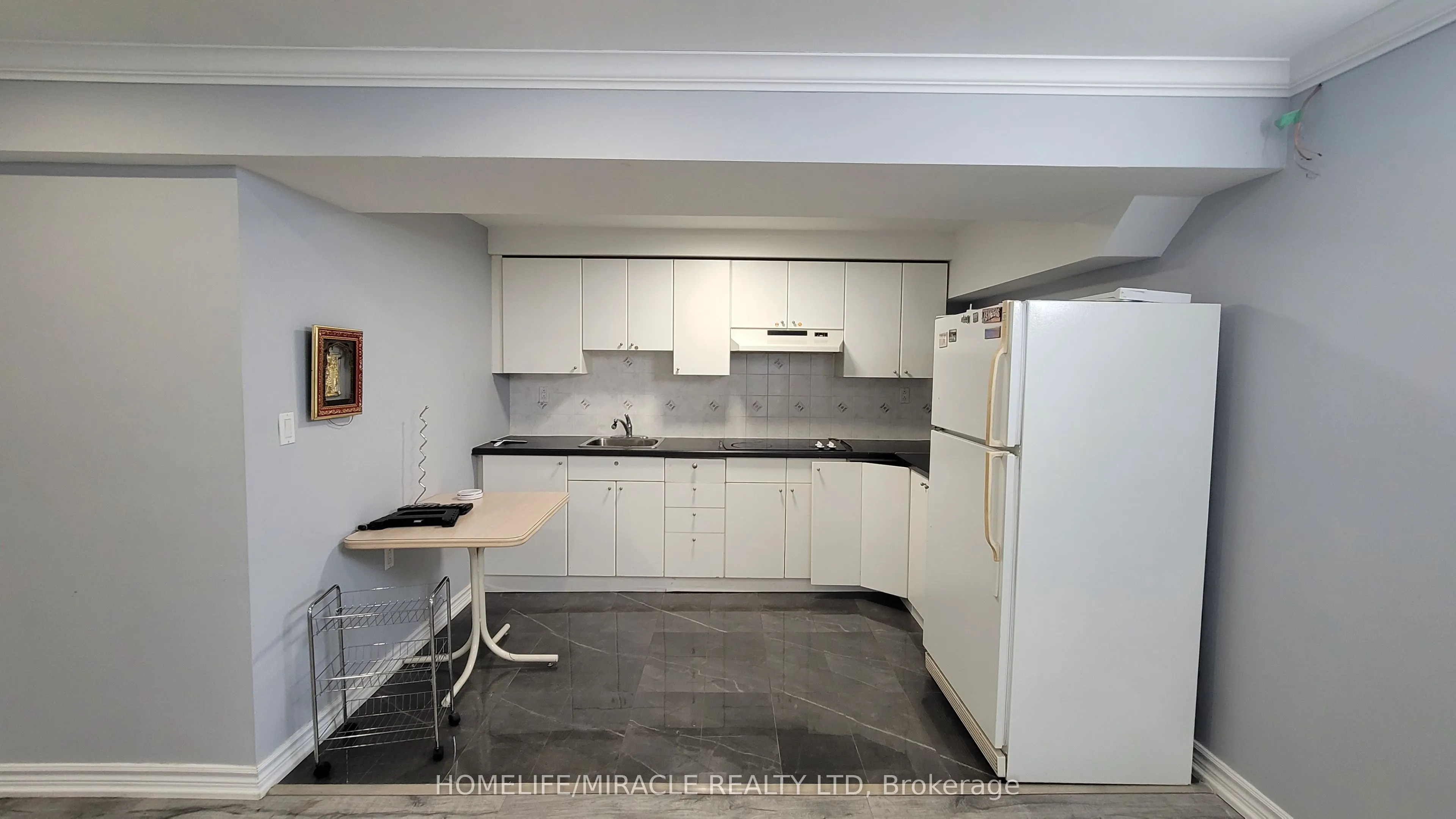 5794 Gant Crescent, #Basement