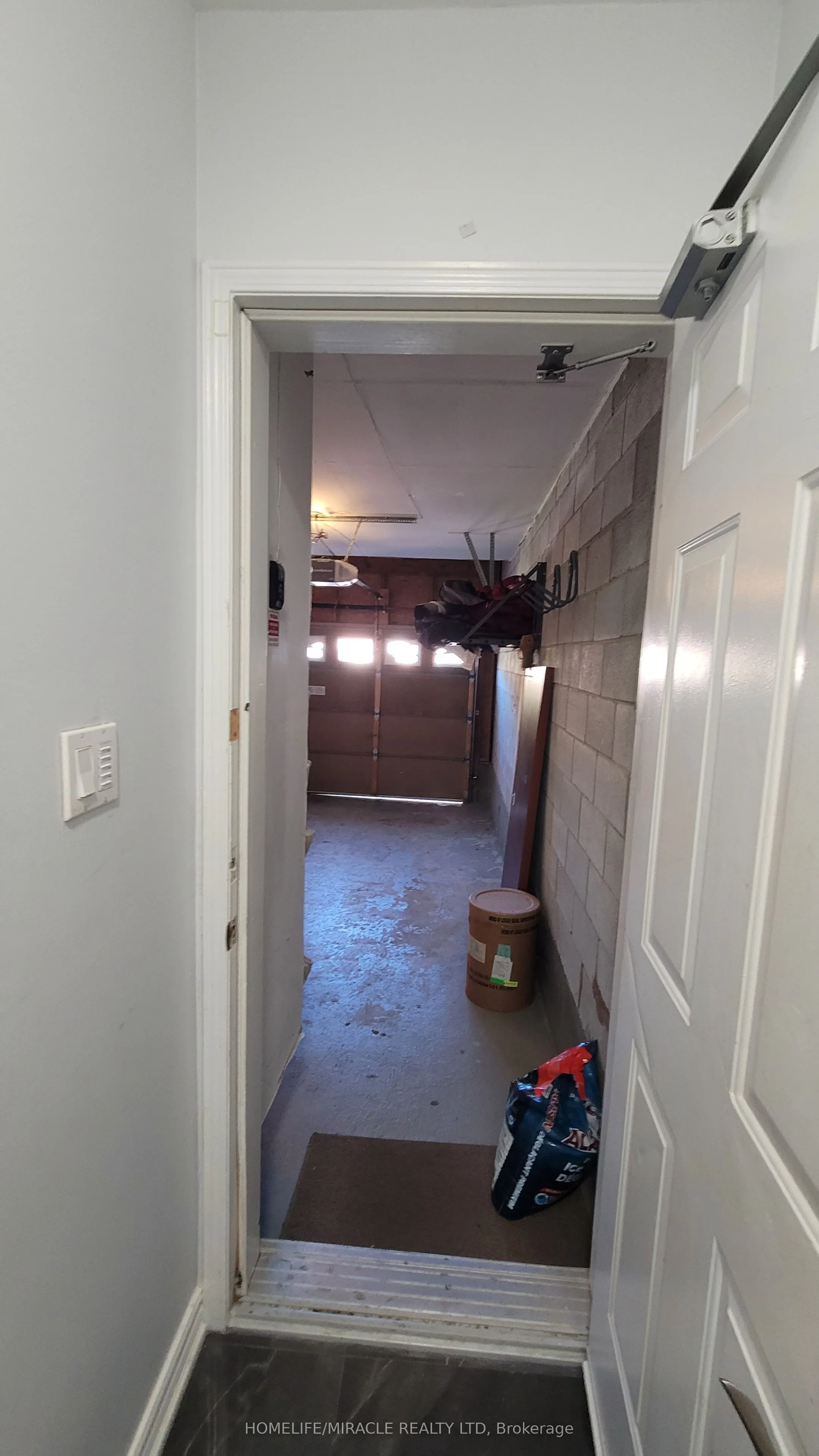 5794 Gant Crescent, #Basement