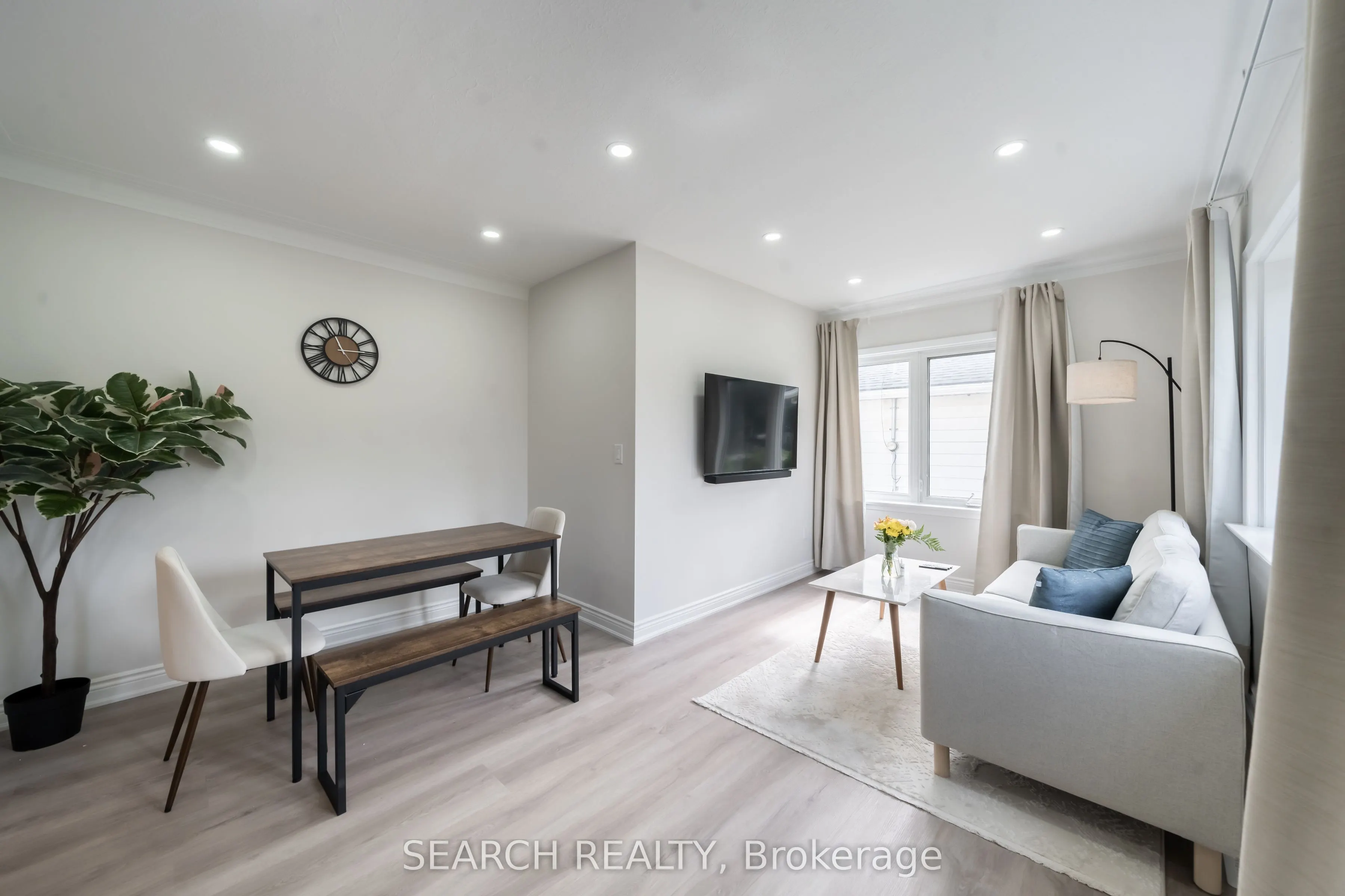 1079 Deta Road
