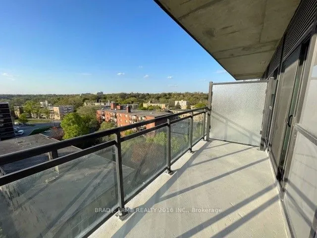 25 Neighbourhood Lane, #907
