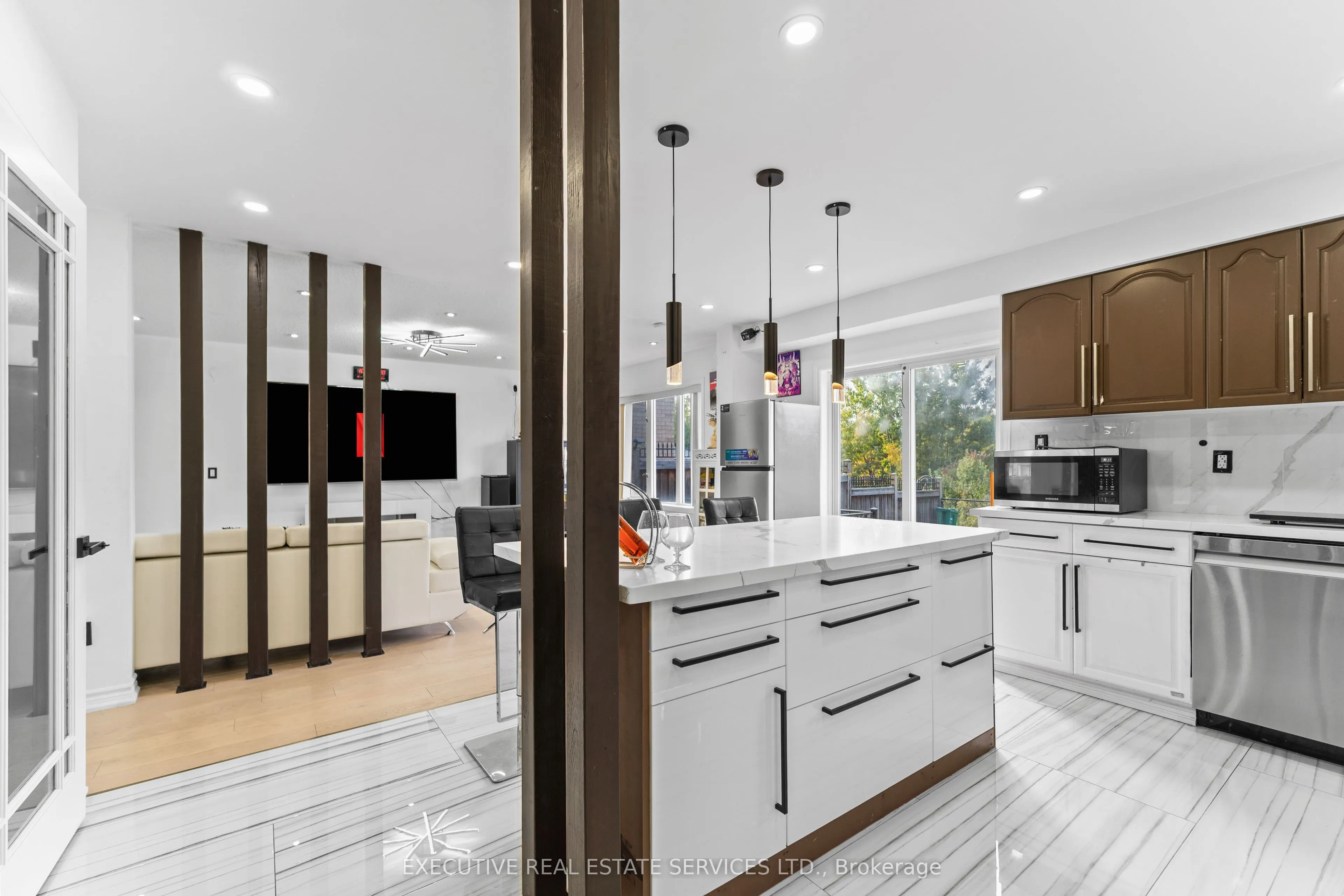 73 Woodvalley Drive
