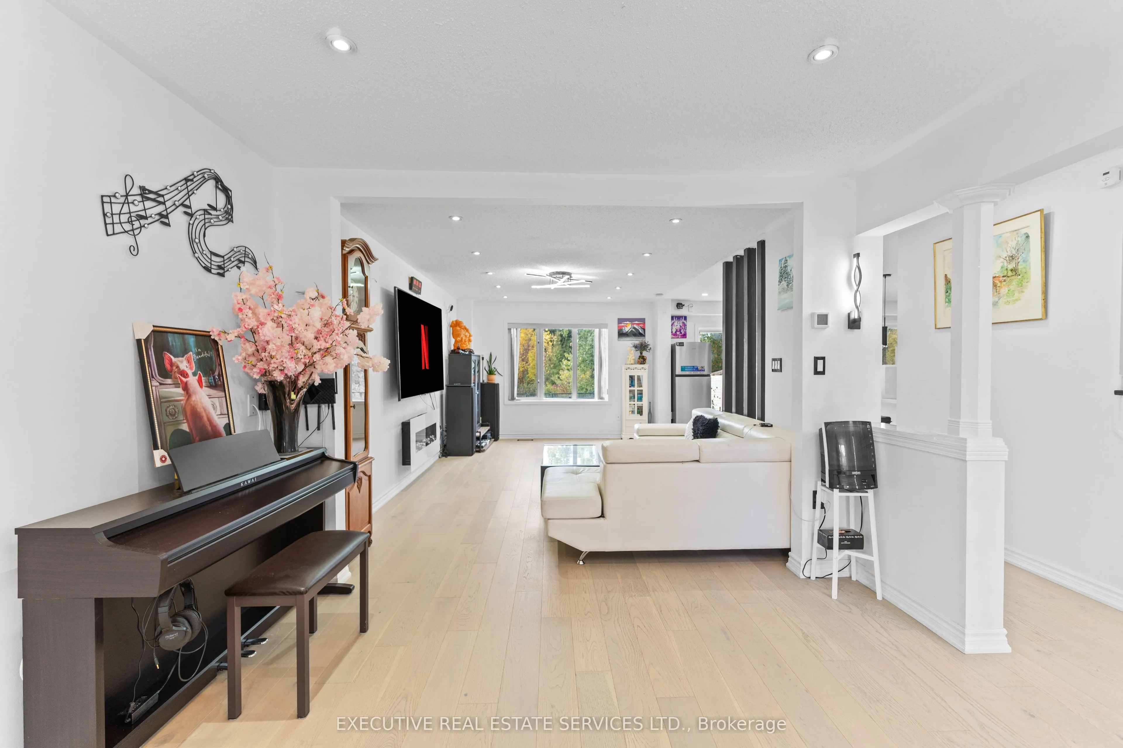73 Woodvalley Drive