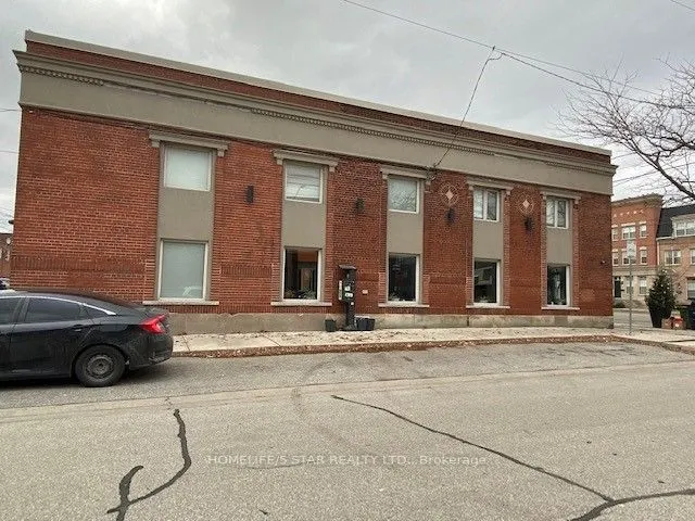 3003 Lake Shore Boulevard W, #;   B