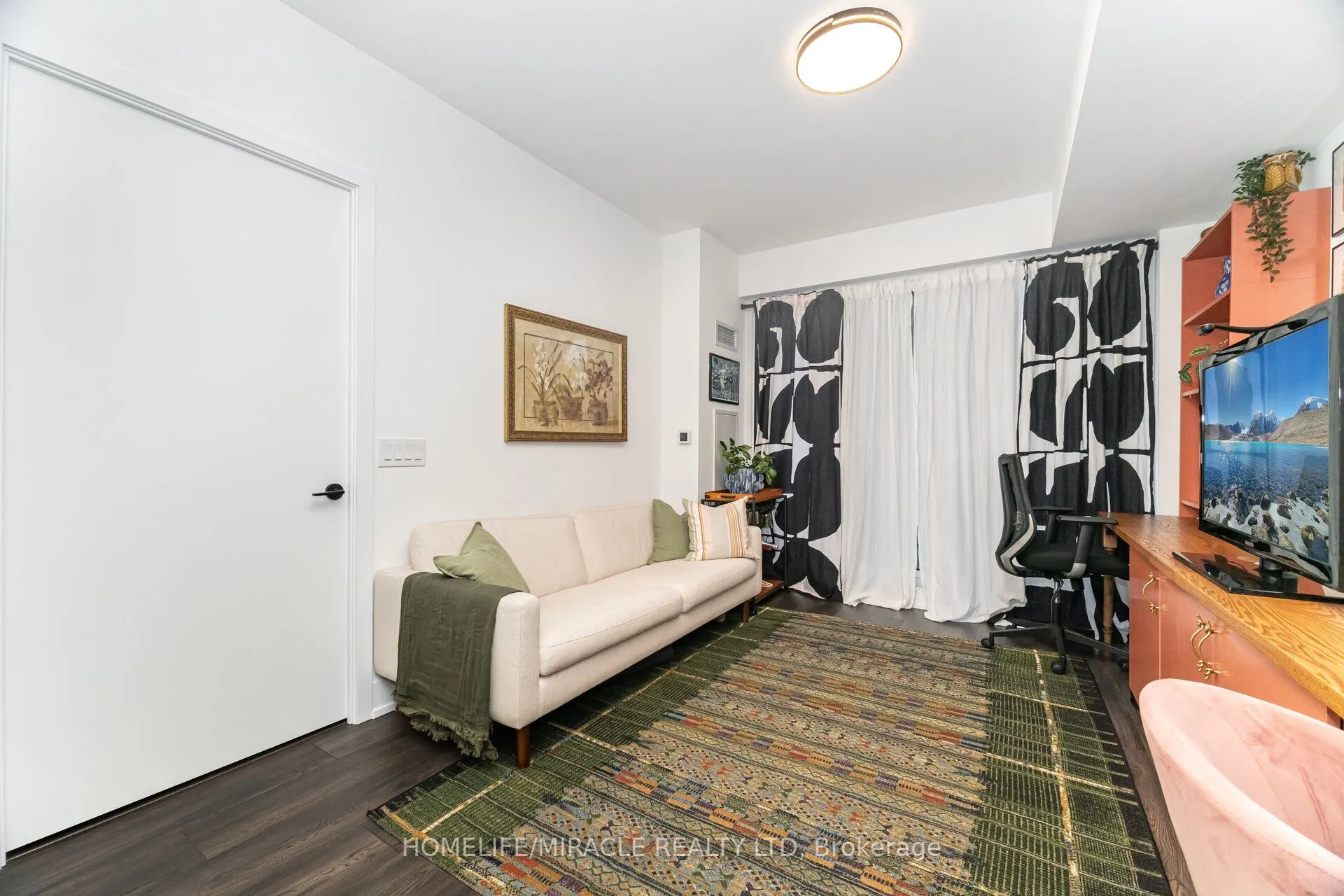 2450 Old Bronte Road, #351