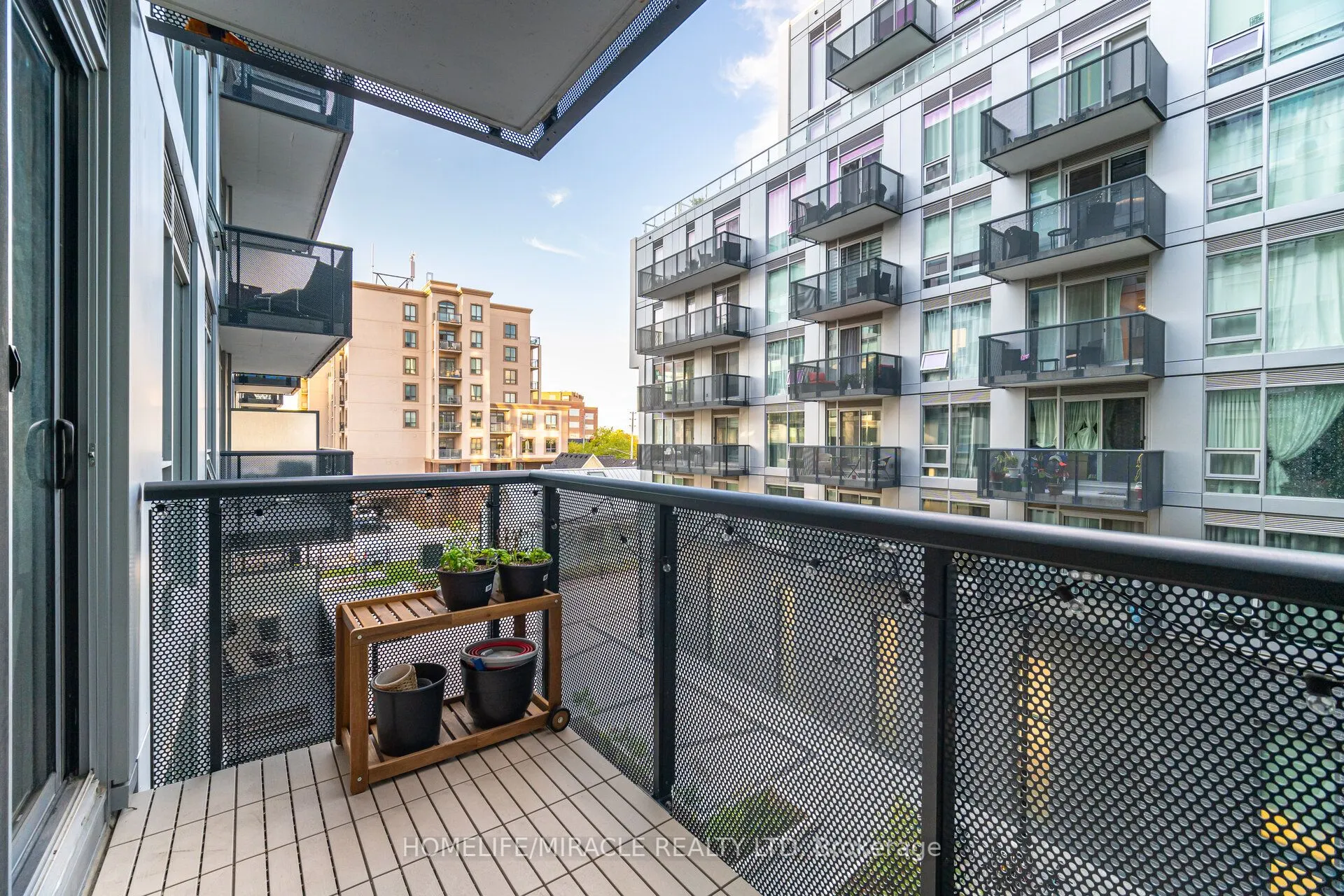 2450 Old Bronte Road, #351