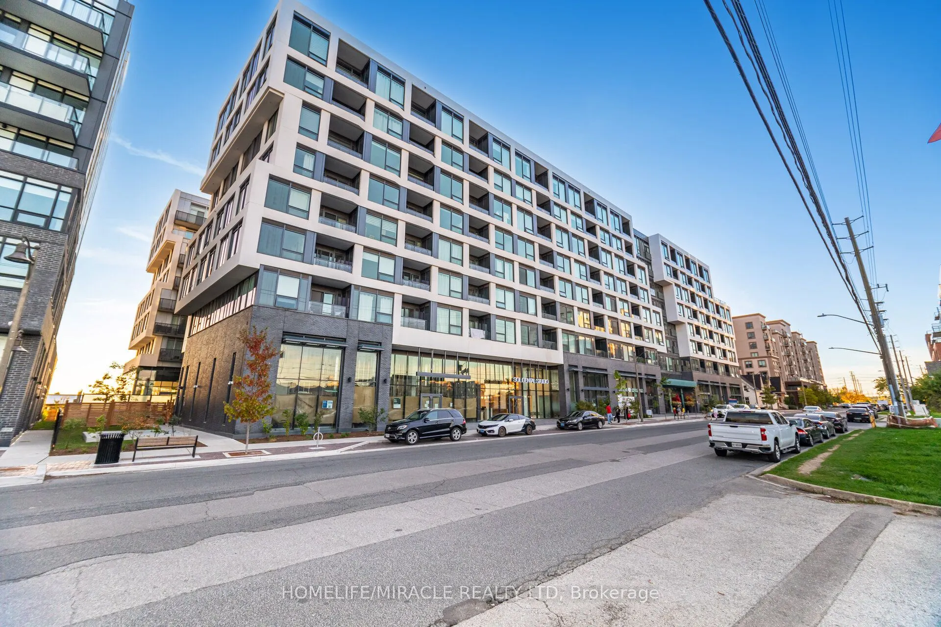 2450 Old Bronte Road, #351