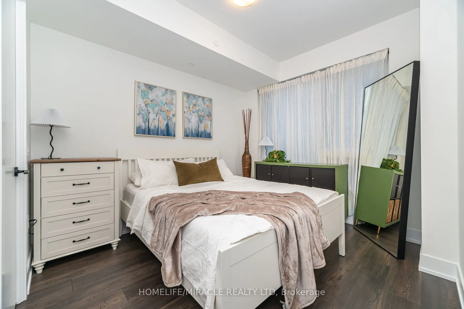 2450 Old Bronte Road, #351