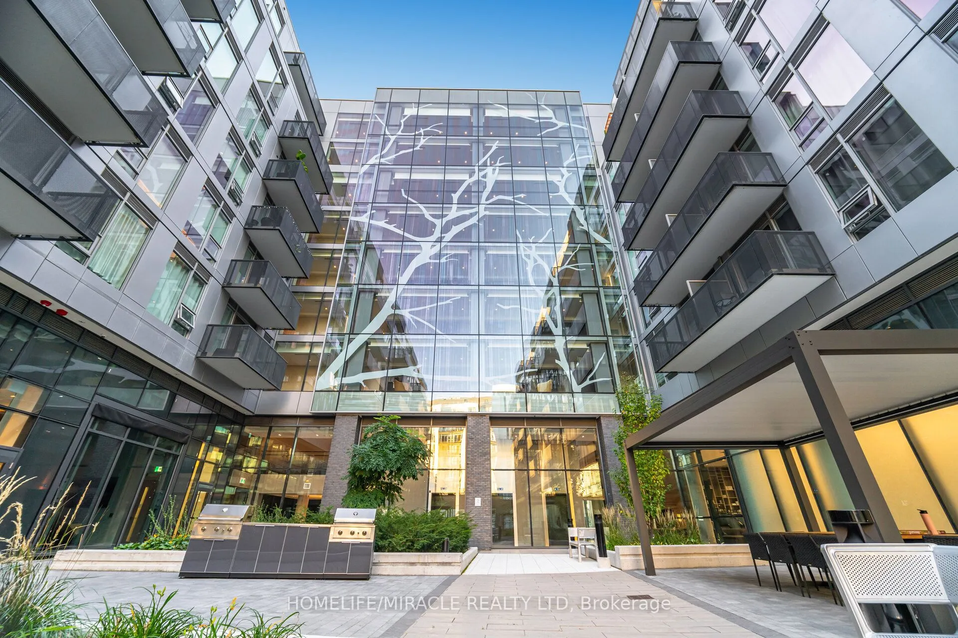 2450 Old Bronte Road, #351