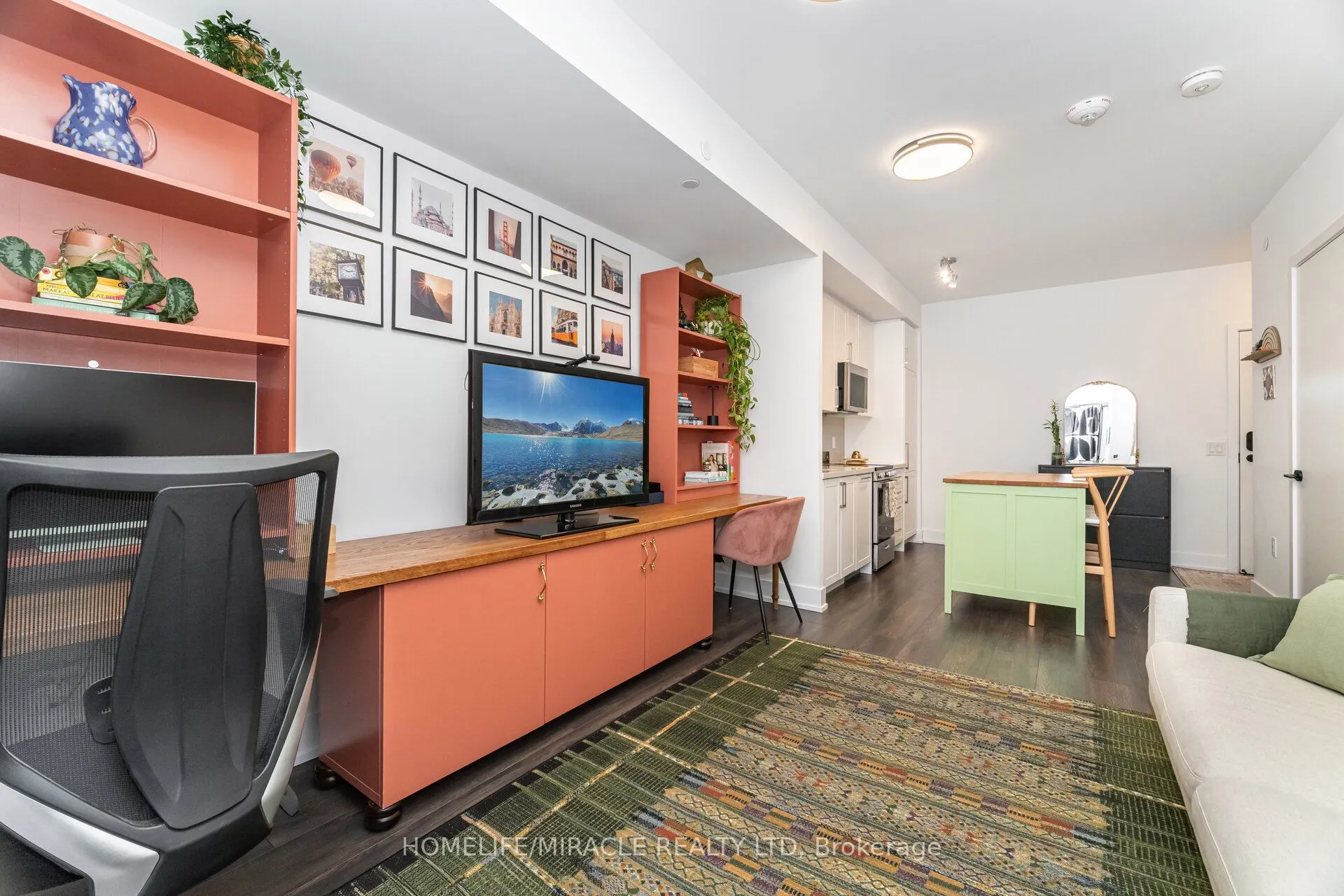 2450 Old Bronte Road, #351