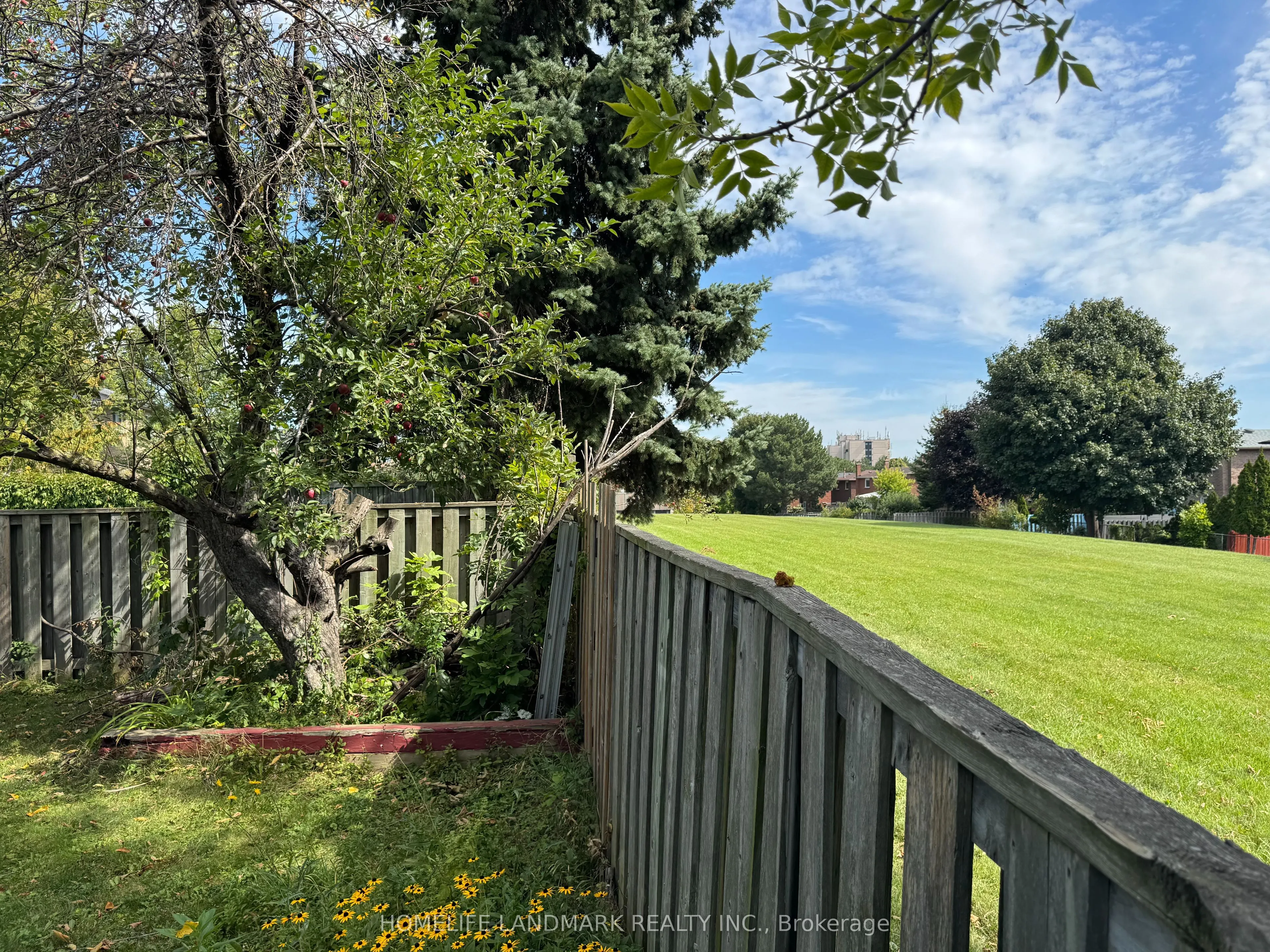 3108 Plum Tree Crescent