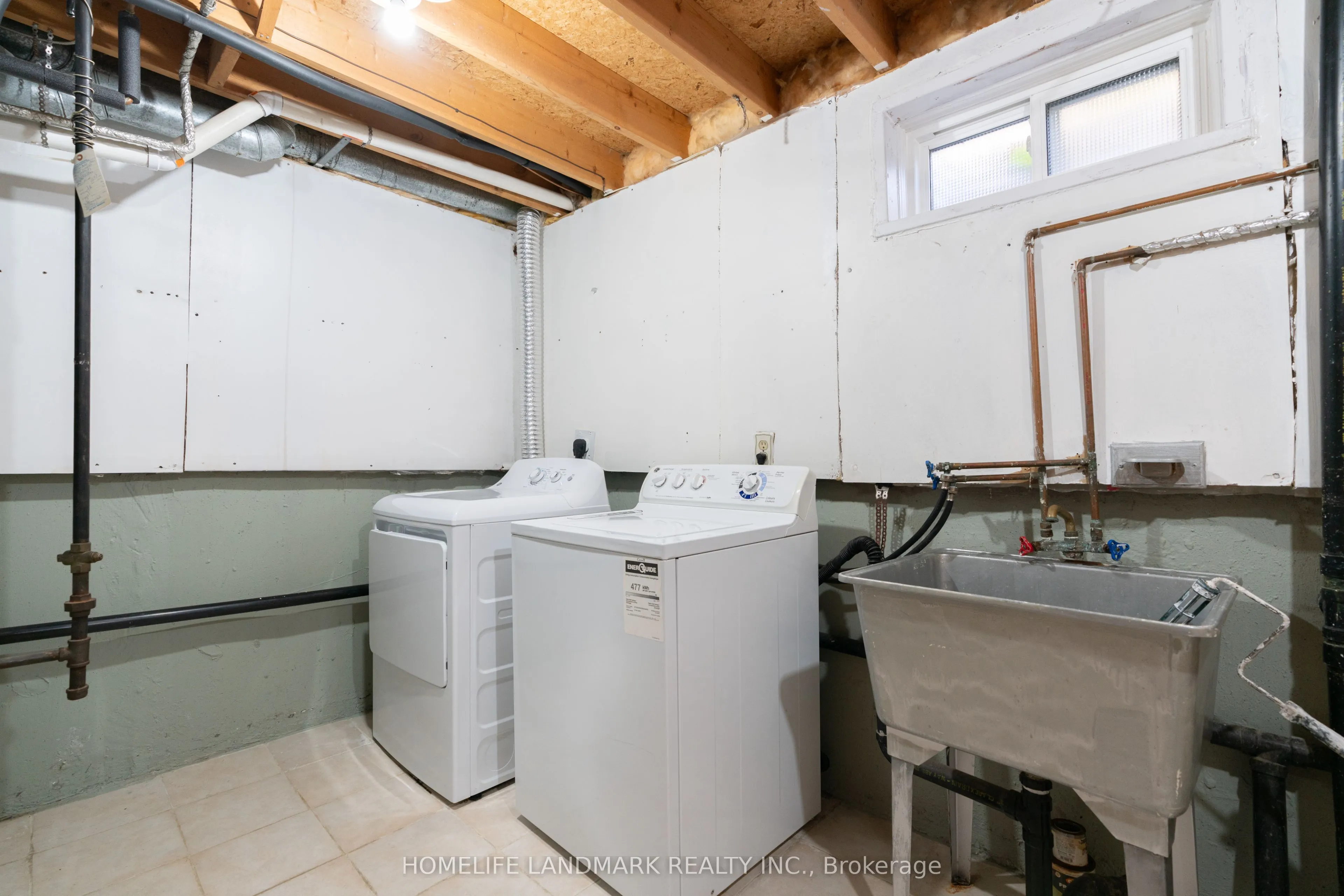 3108 Plum Tree Crescent