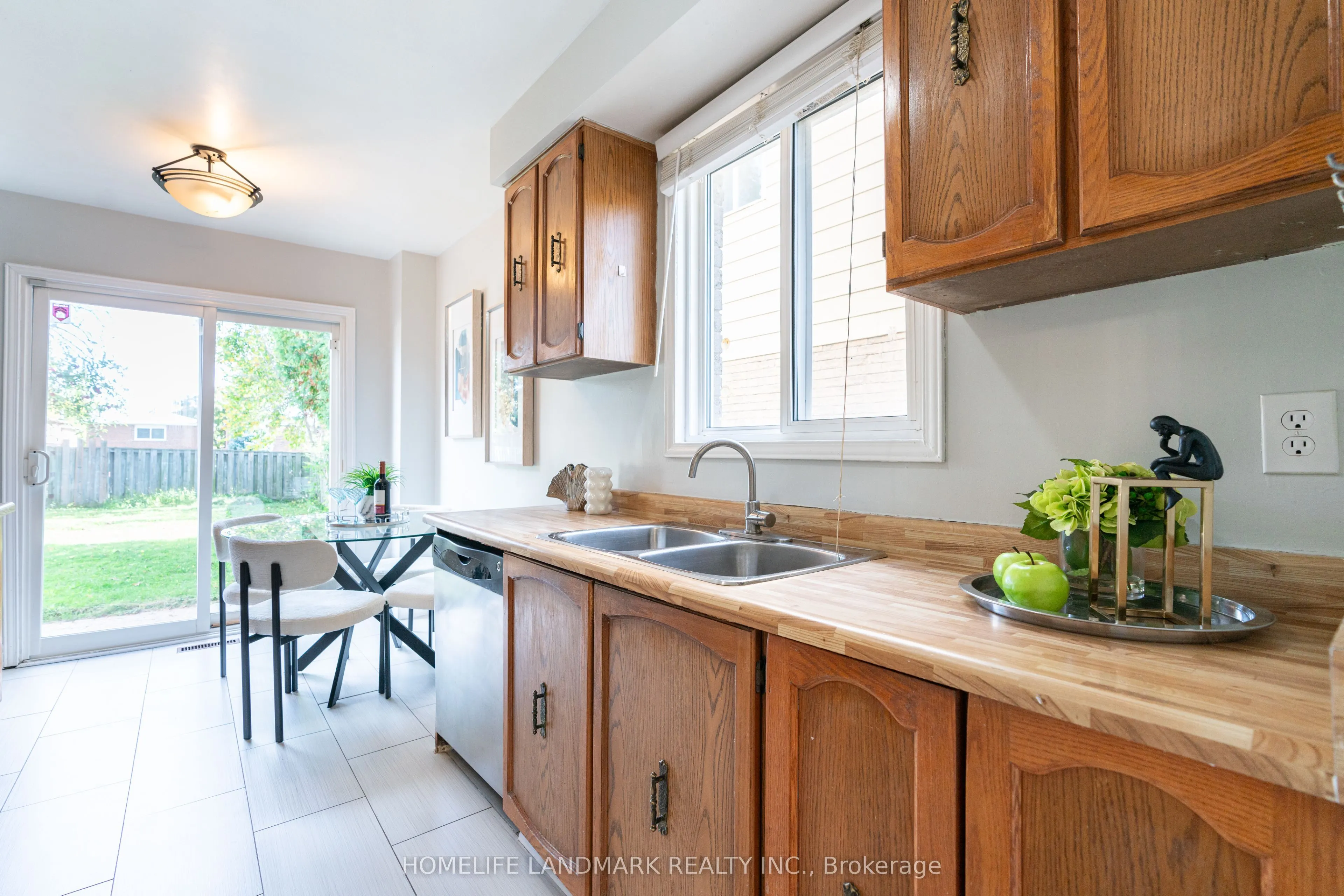 3108 Plum Tree Crescent