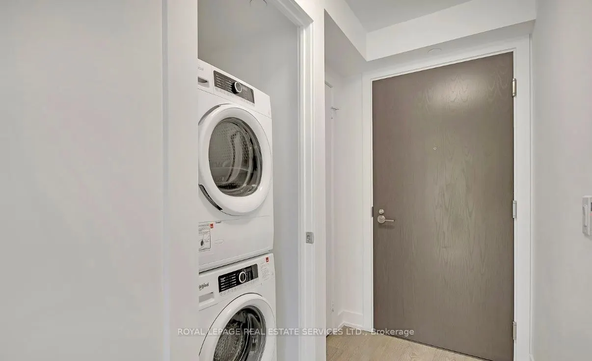 5 Mabelle Avenue S, #2631