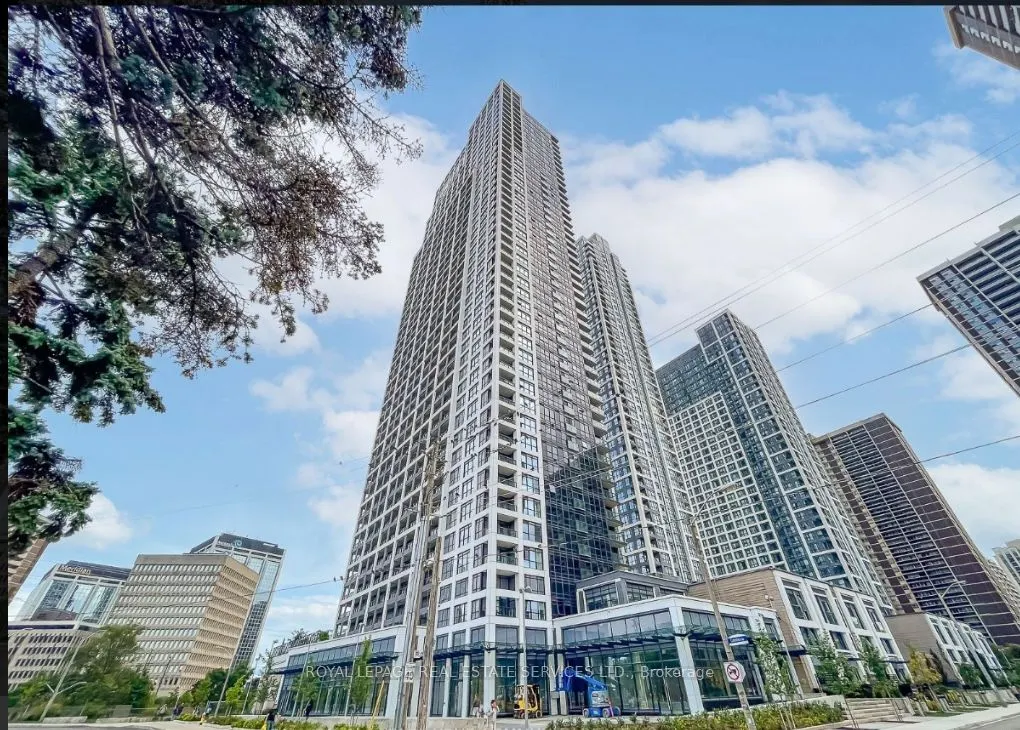 5 Mabelle Avenue S, #2631