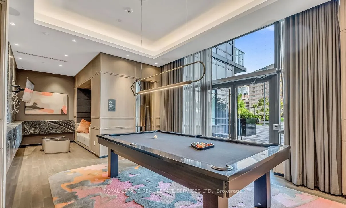 5 Mabelle Avenue S, #2631
