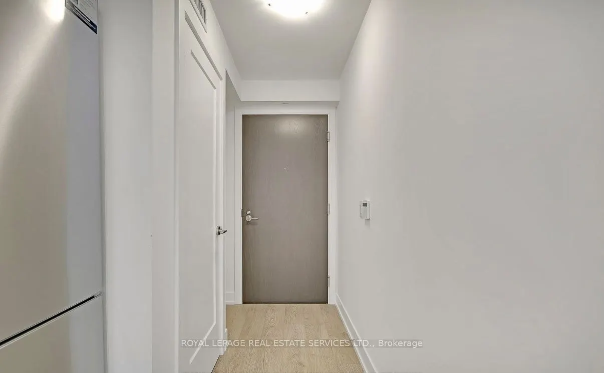 5 Mabelle Avenue S, #2631