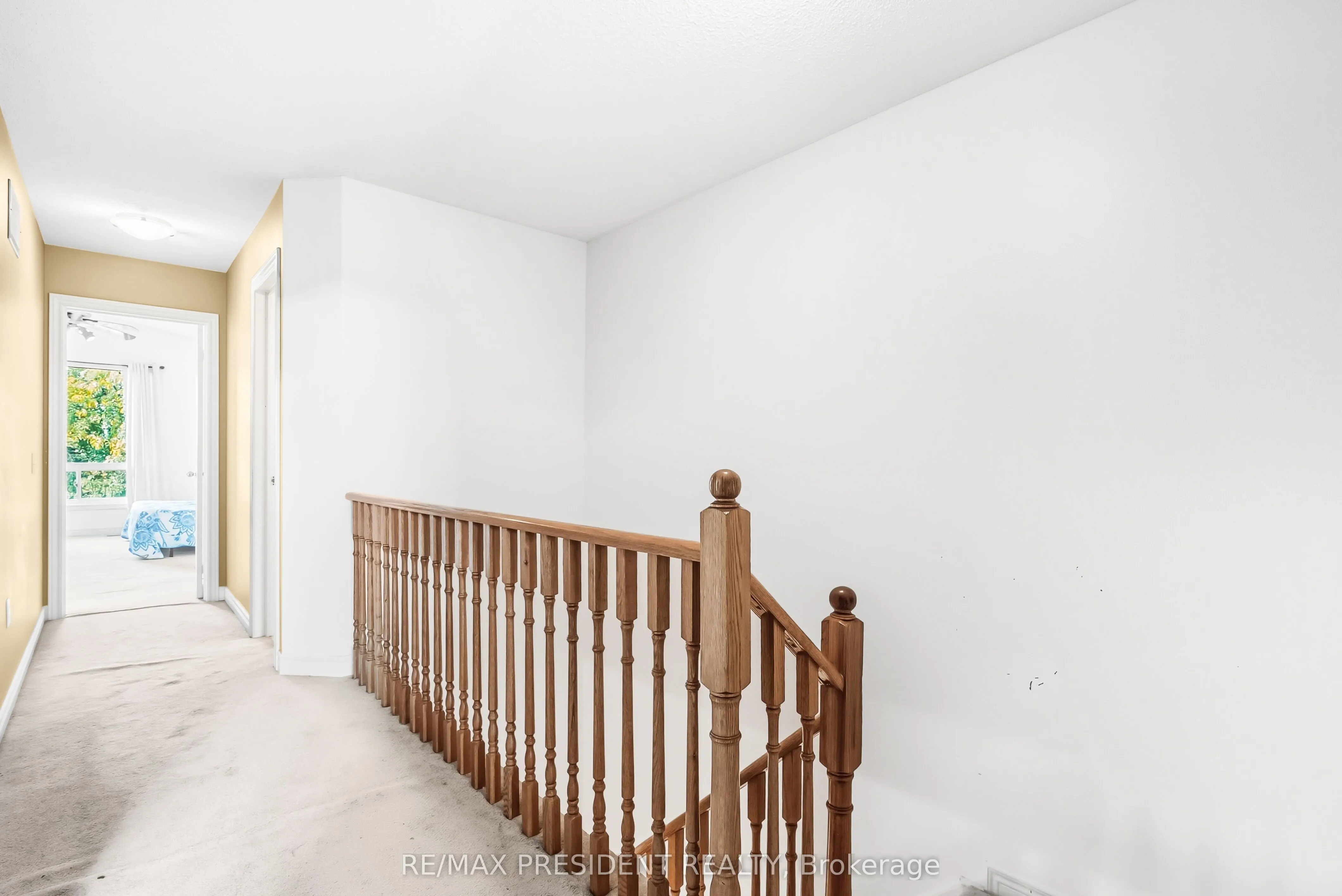 932 Ledbury Crescent