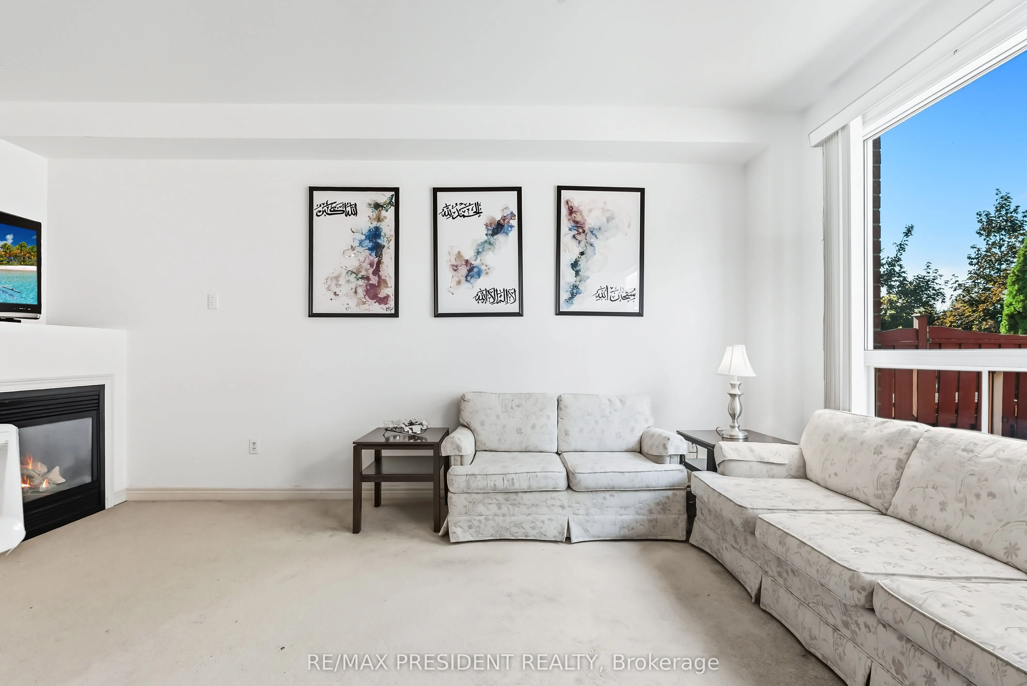 932 Ledbury Crescent