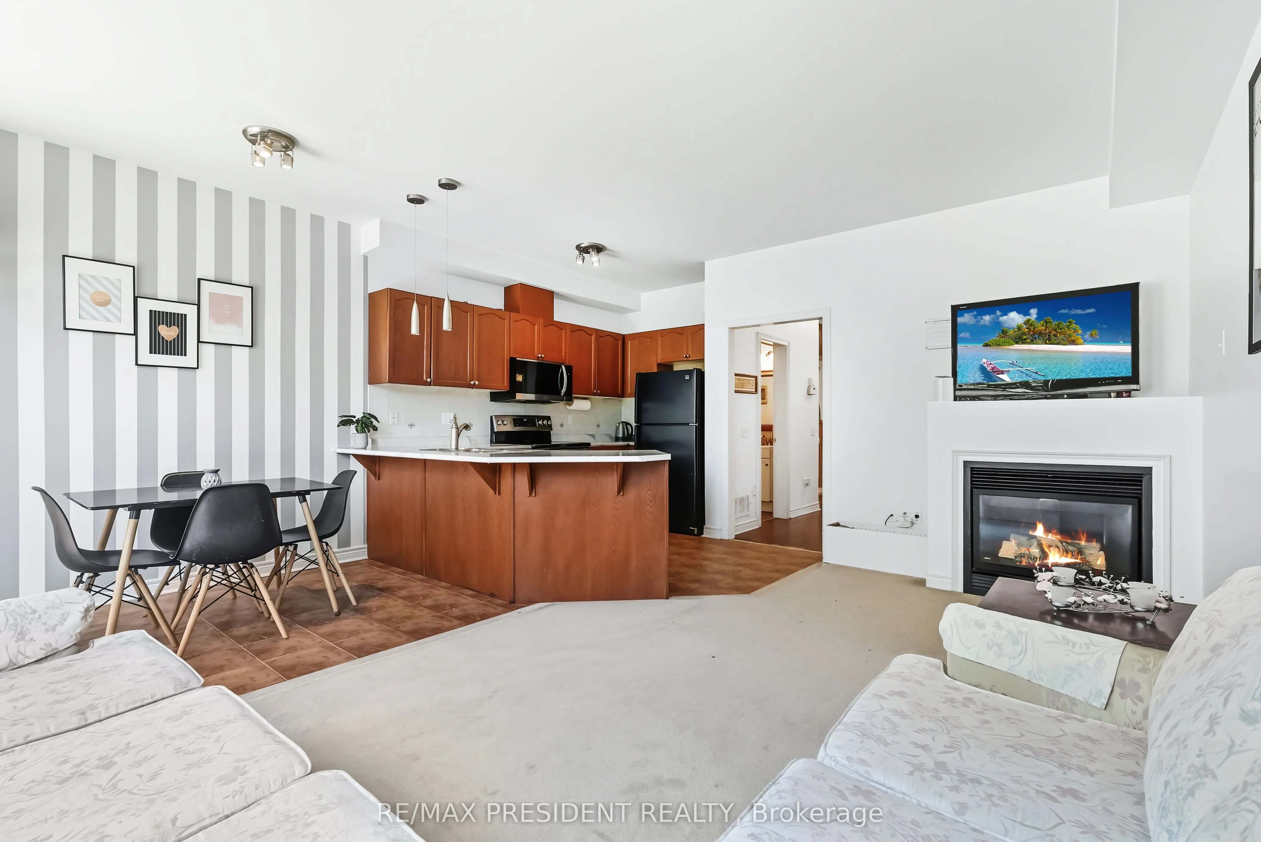 932 Ledbury Crescent