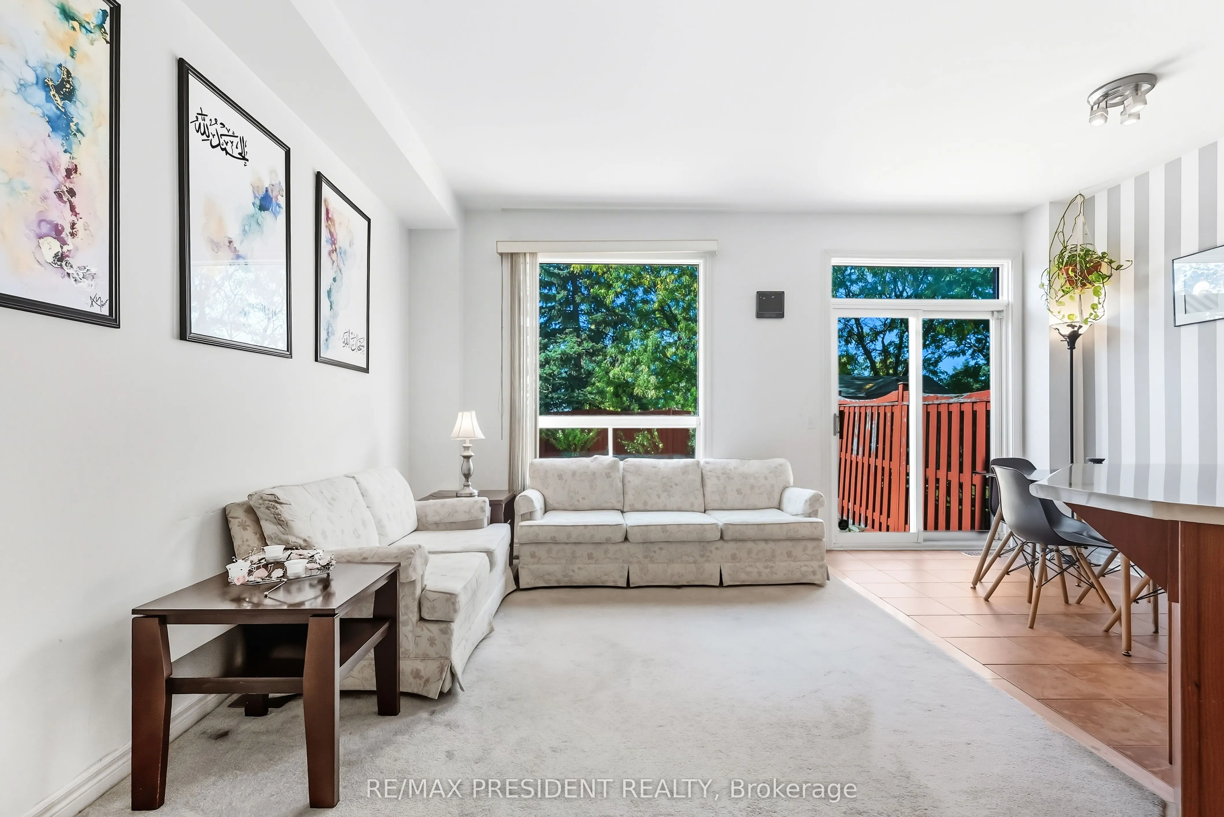932 Ledbury Crescent