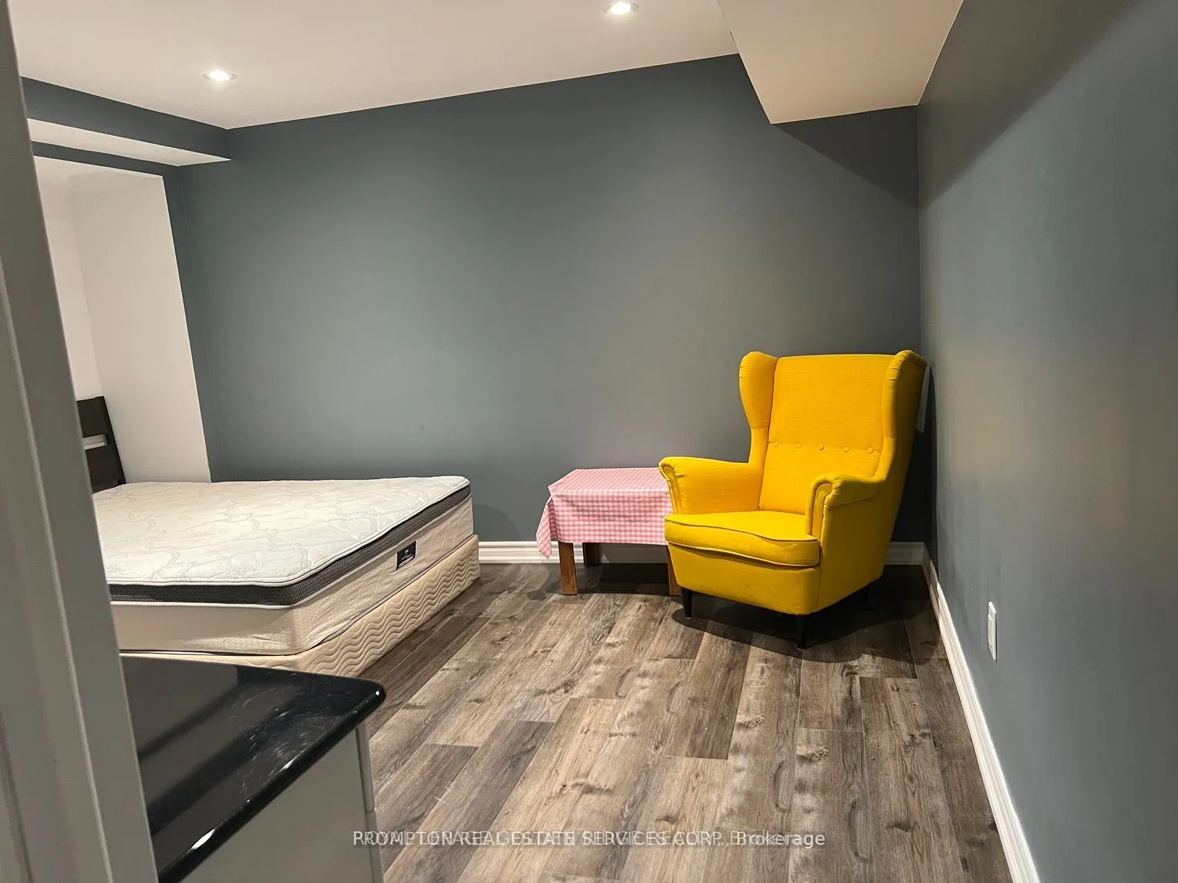 472 Parkview Boulevard, #BASEMENT