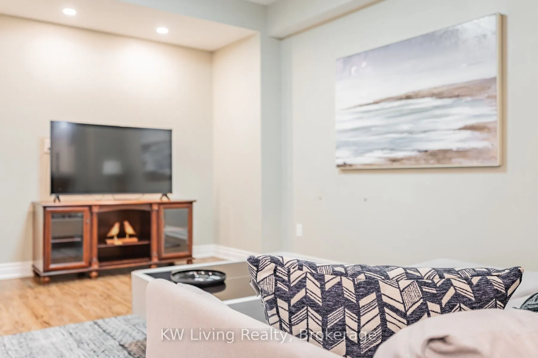 2379 Cliff Road, #Basement