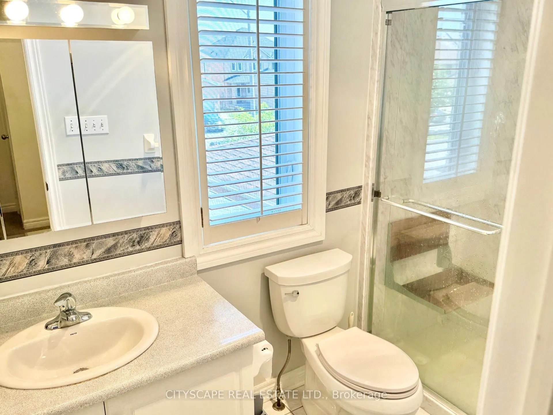 533 Leatherleaf Drive