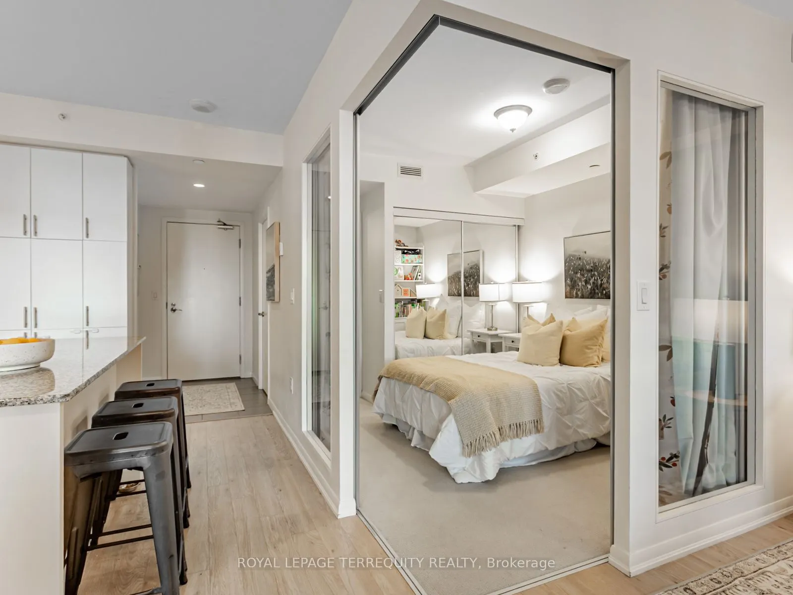 830 Lawrence Avenue W, #626