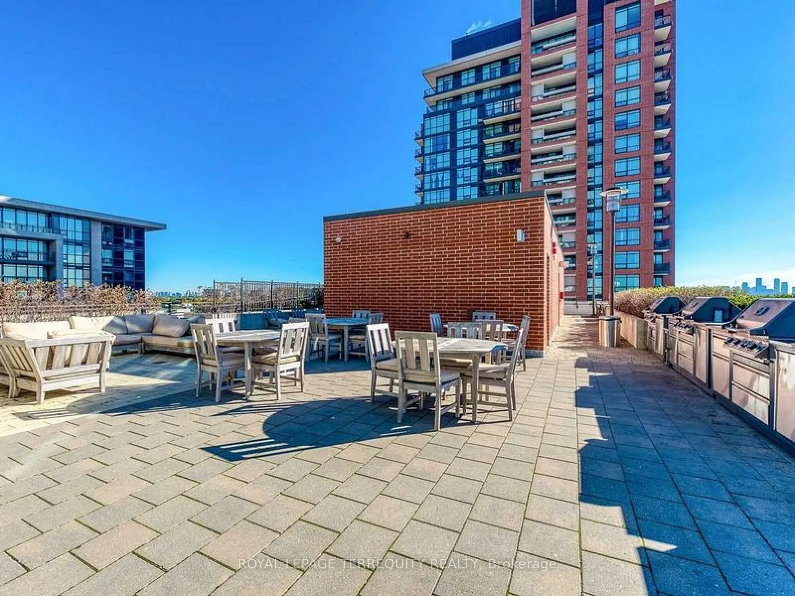 830 Lawrence Avenue W, #626