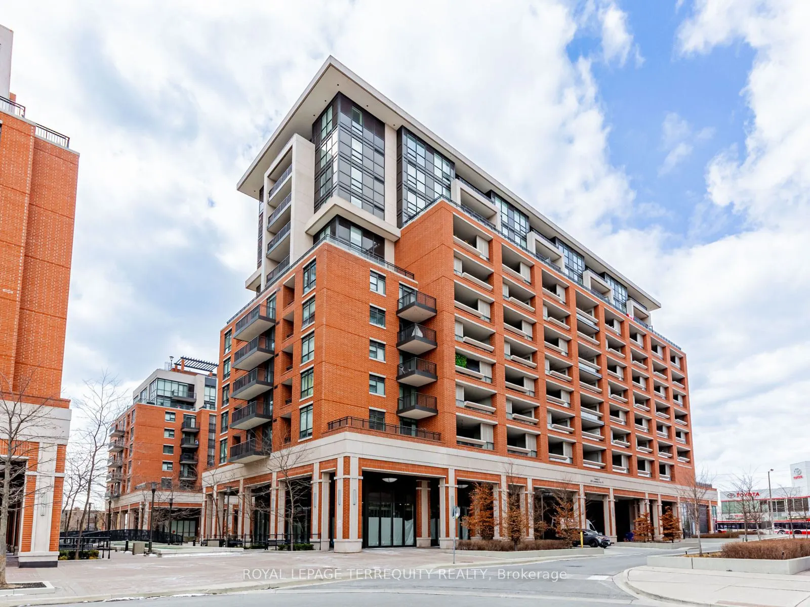 830 Lawrence Avenue W, #626