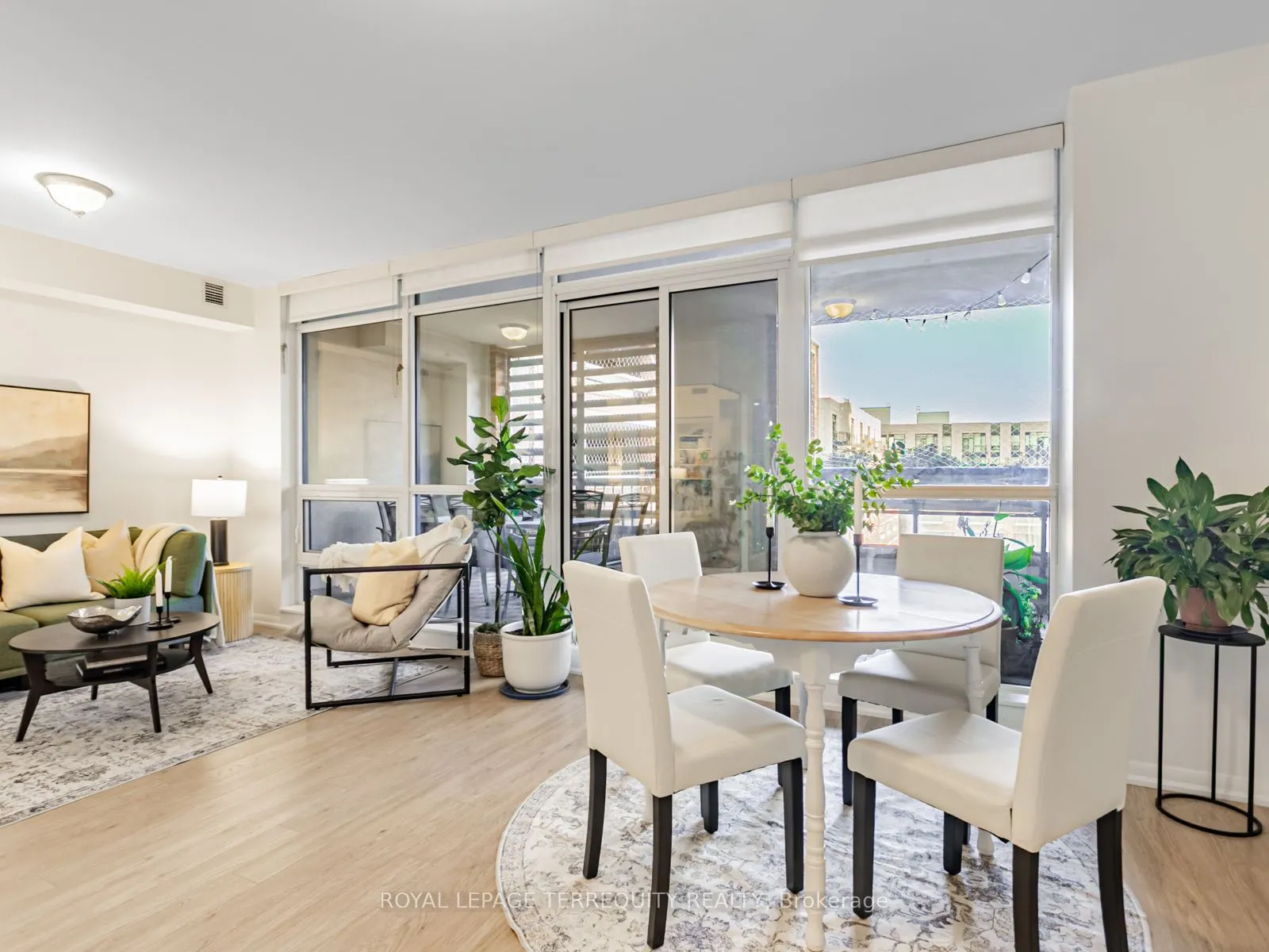 830 Lawrence Avenue W, #626