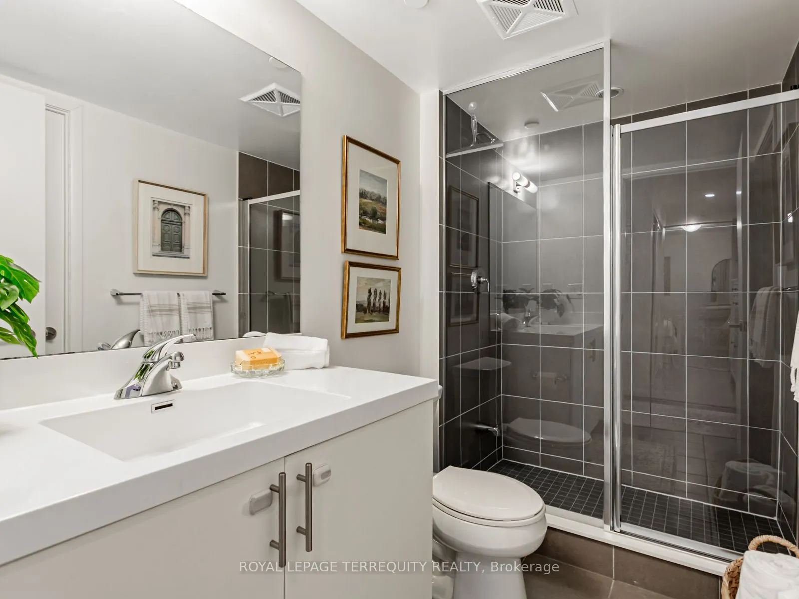 830 Lawrence Avenue W, #626