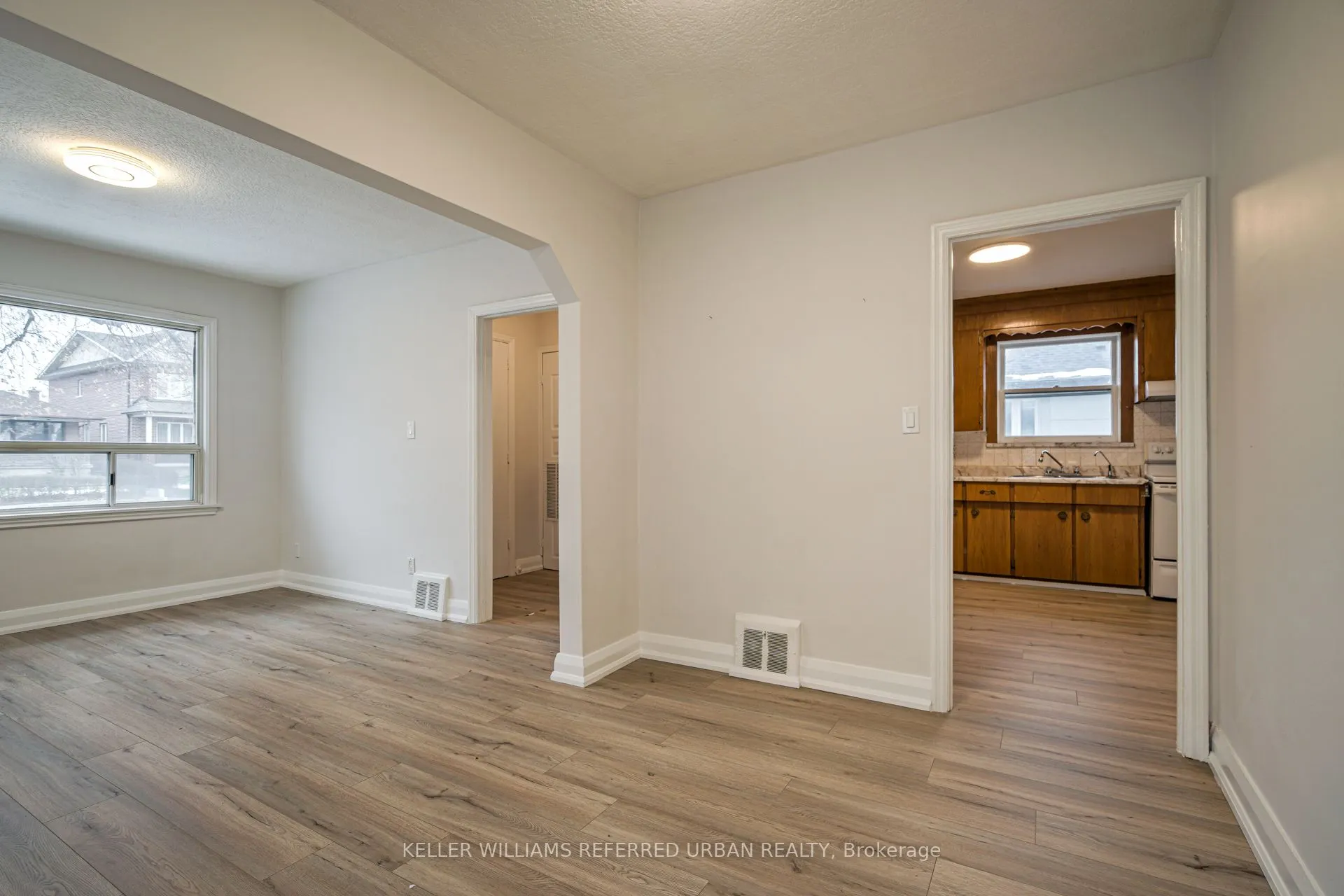 99 Hay Avenue, #Main