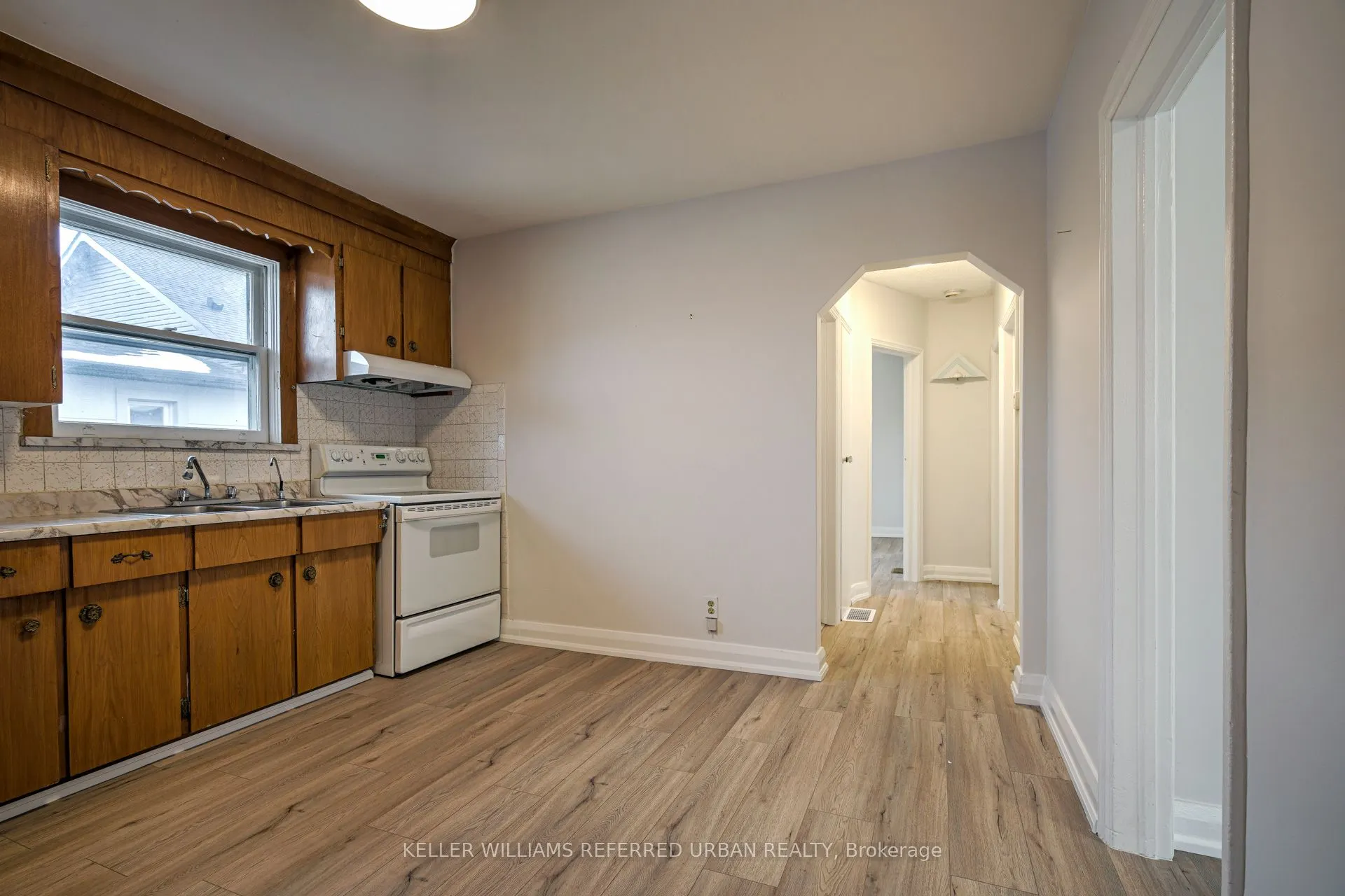 99 Hay Avenue, #Main
