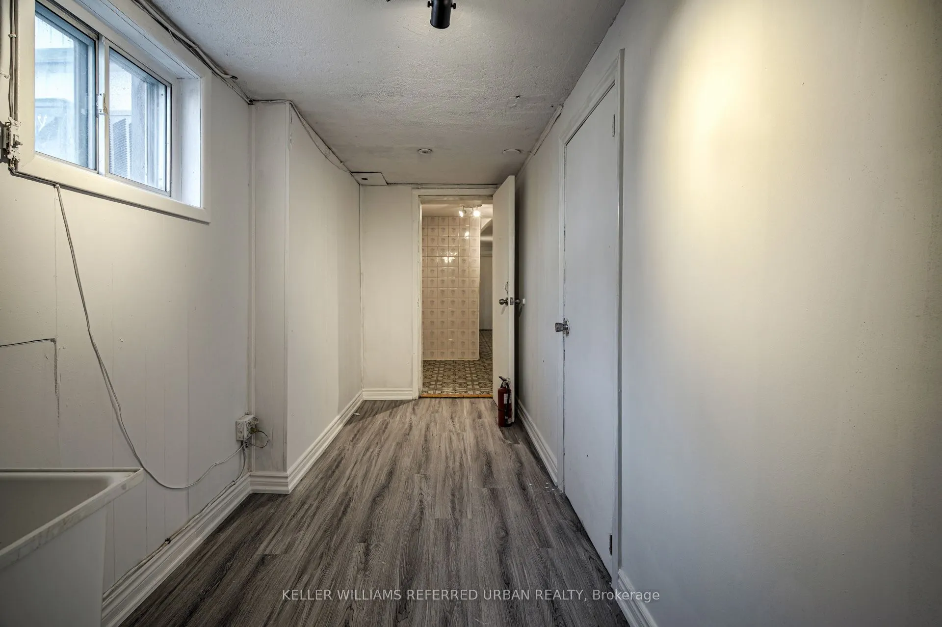 99 Hay Avenue, #Main