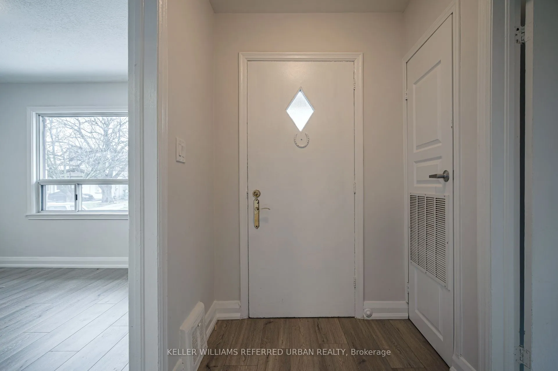 99 Hay Avenue, #Main