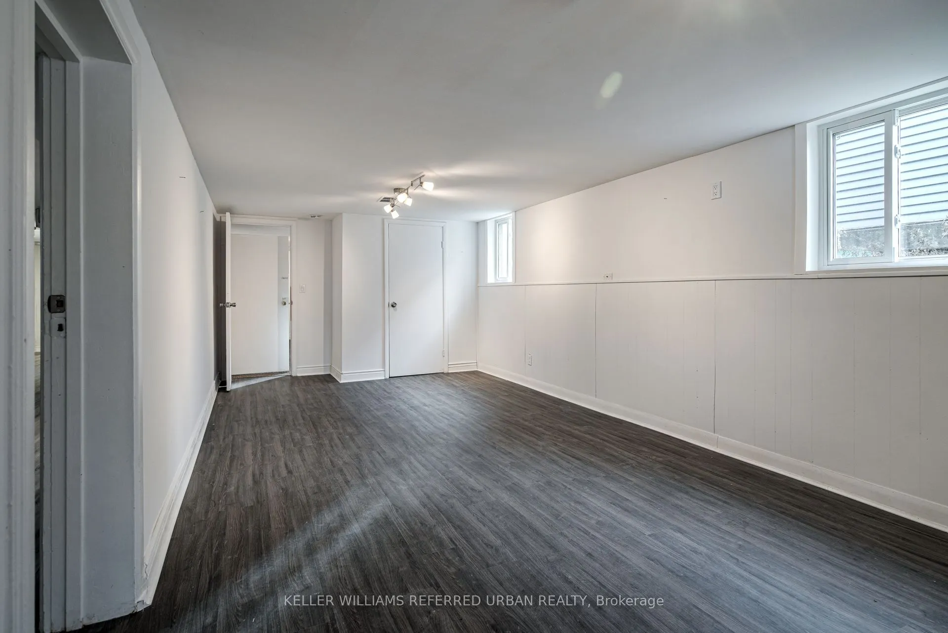 99 Hay Avenue, #Main