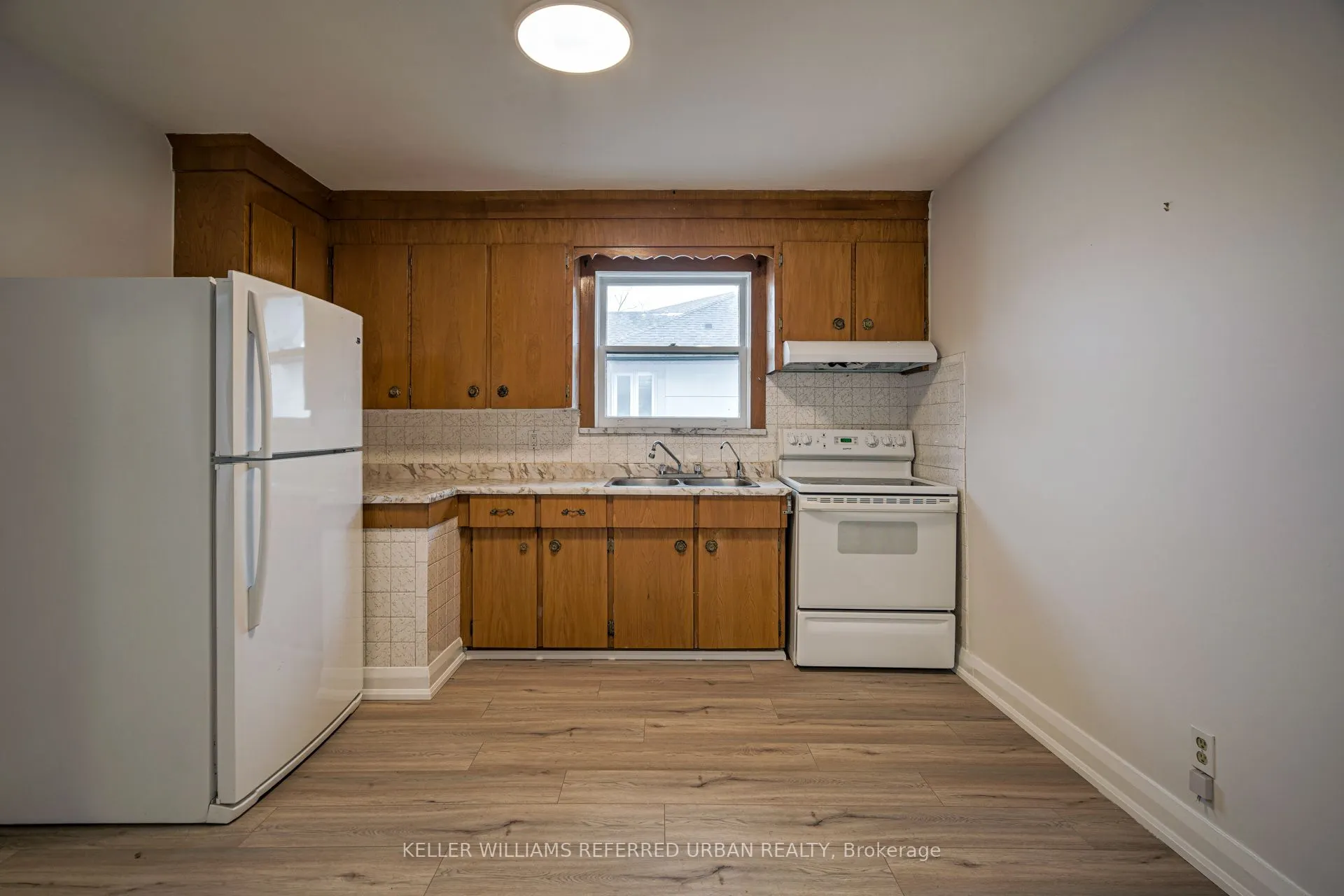 99 Hay Avenue, #Main