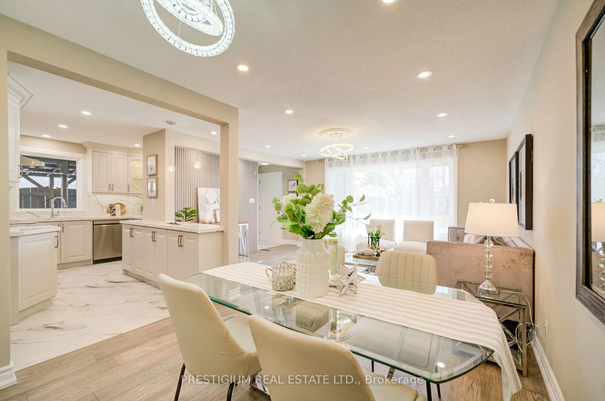 6 Willis Drive, #Upper Level