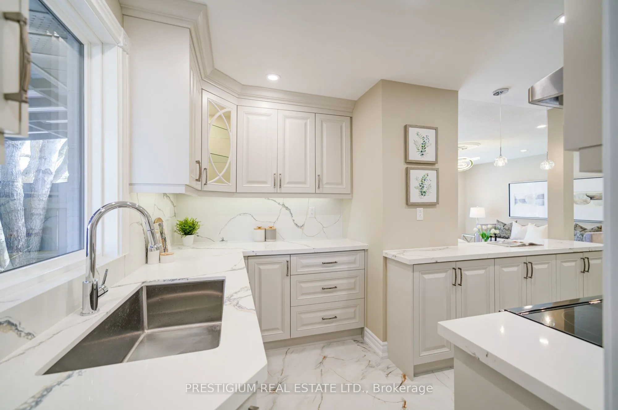 6 Willis Drive, #Upper Level