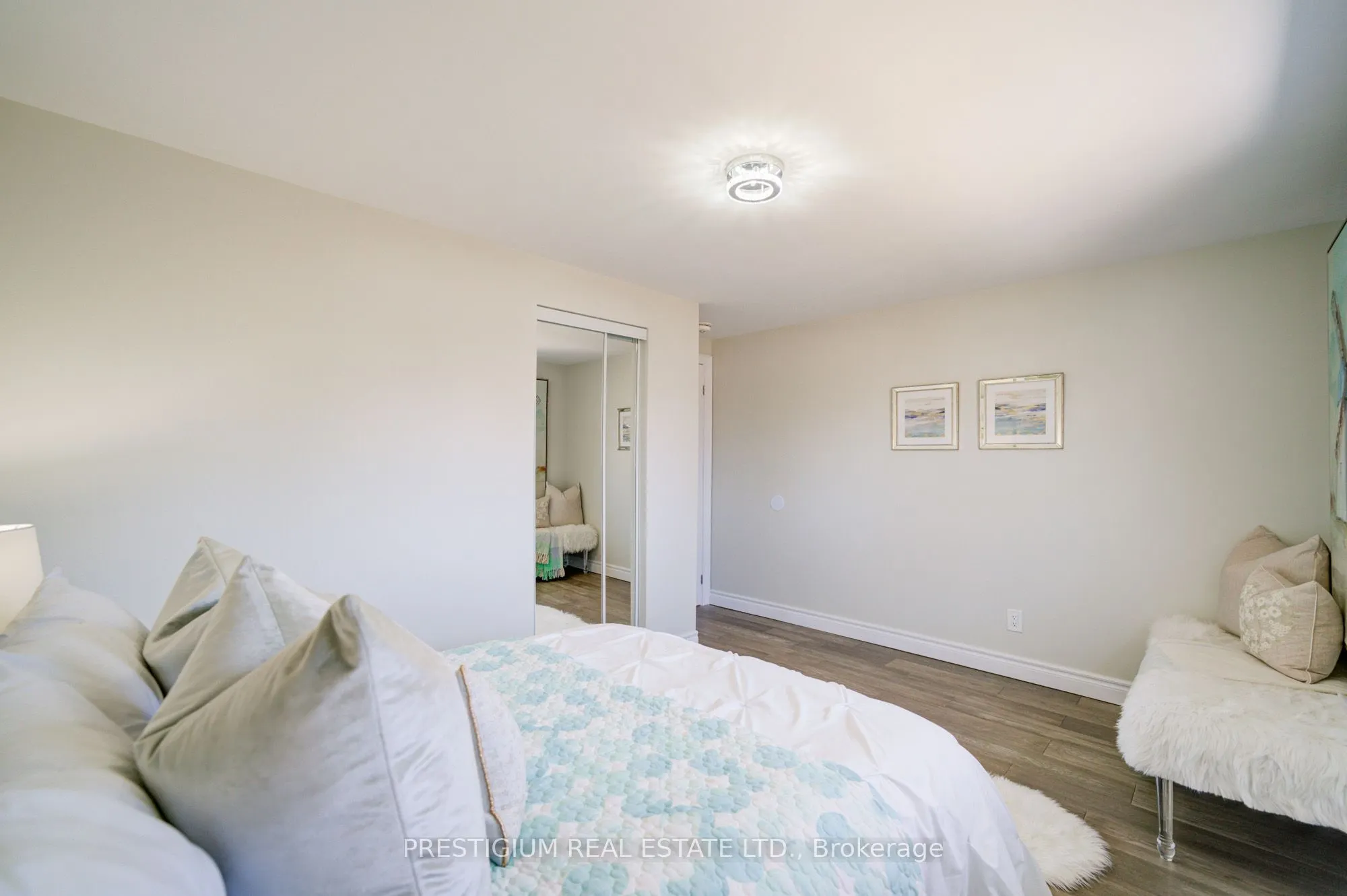 6 Willis Drive, #Upper Level