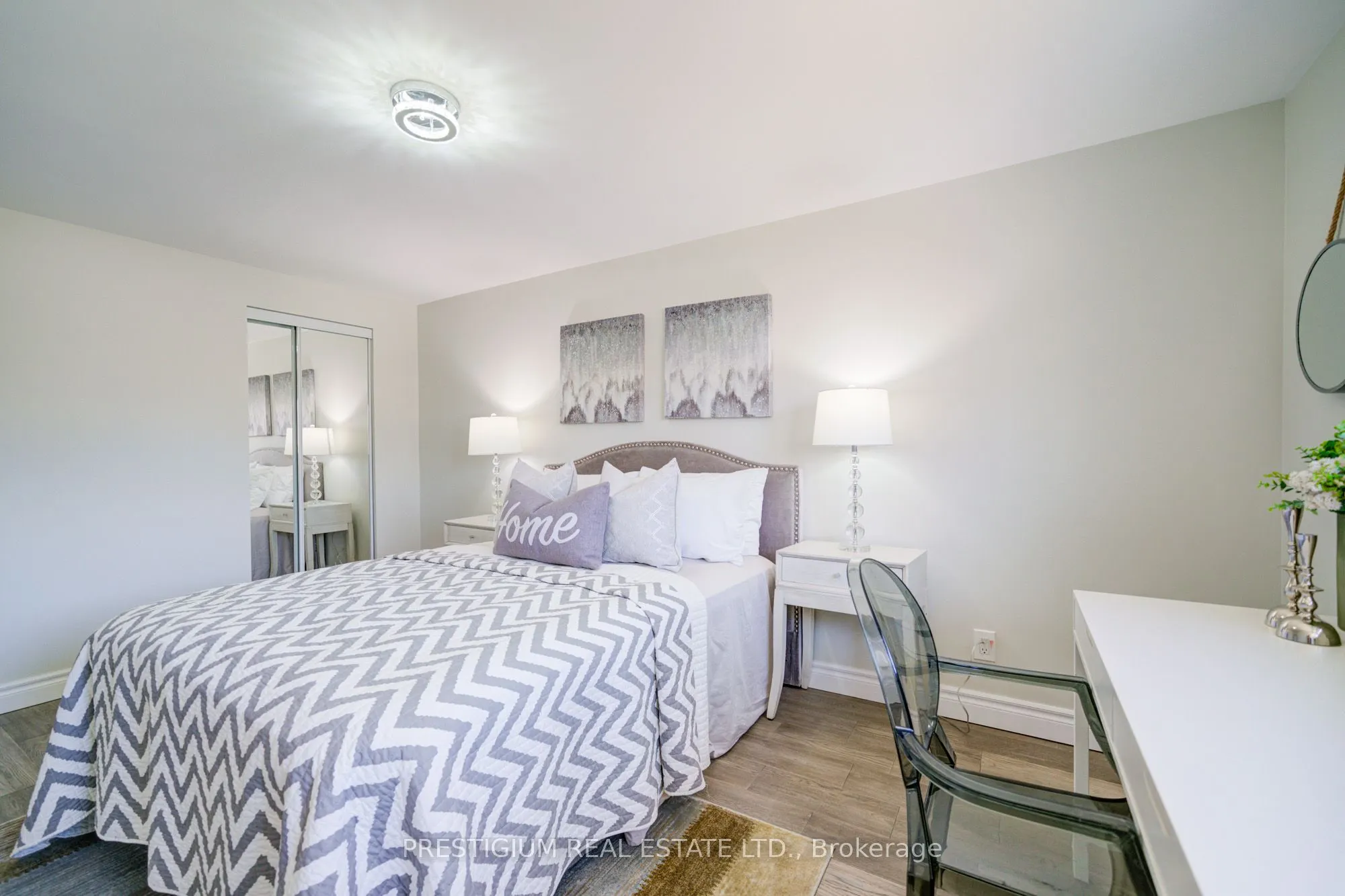 6 Willis Drive, #Upper Level