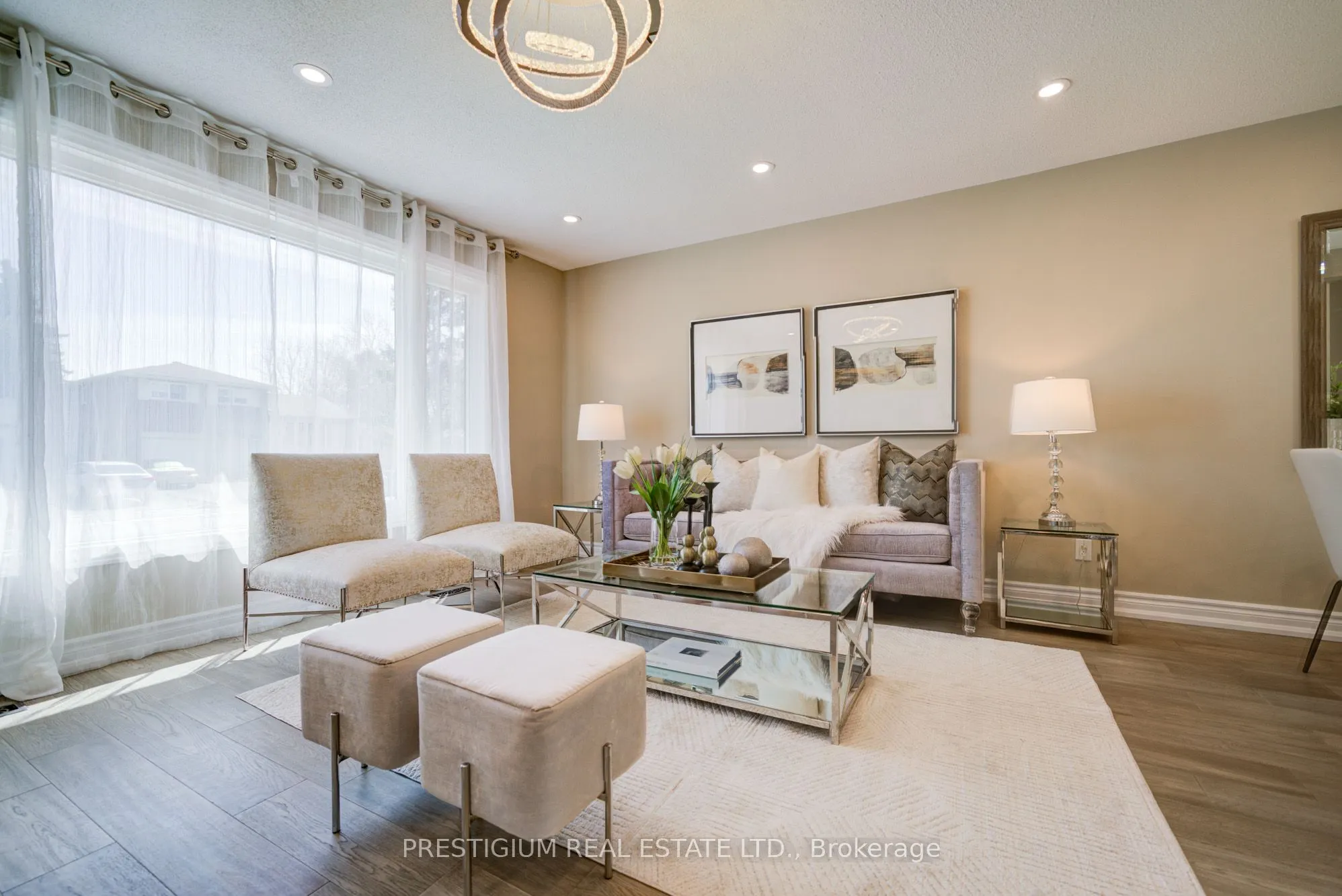 6 Willis Drive, #Upper Level
