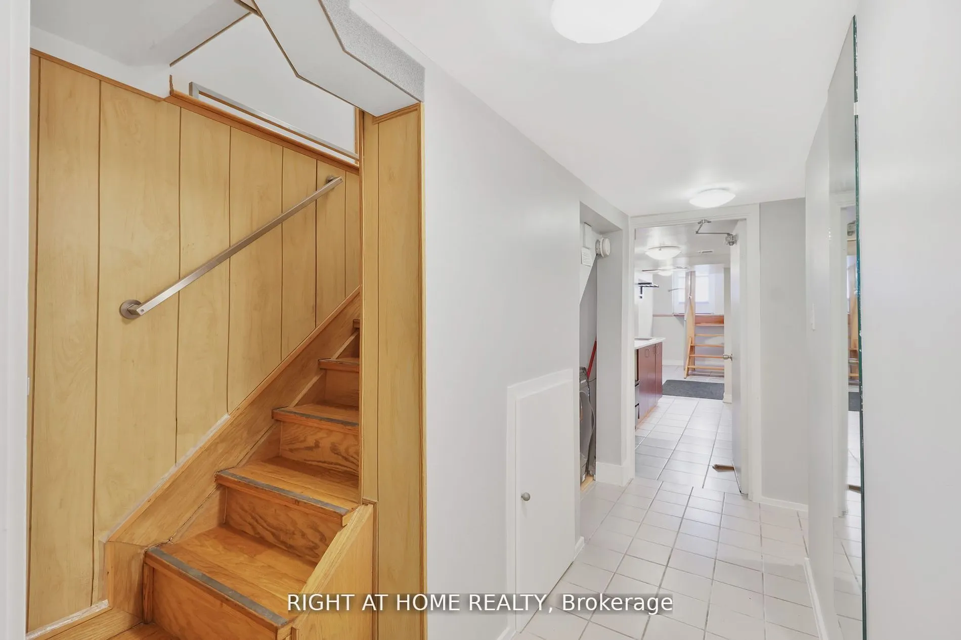 152 Wright Avenue