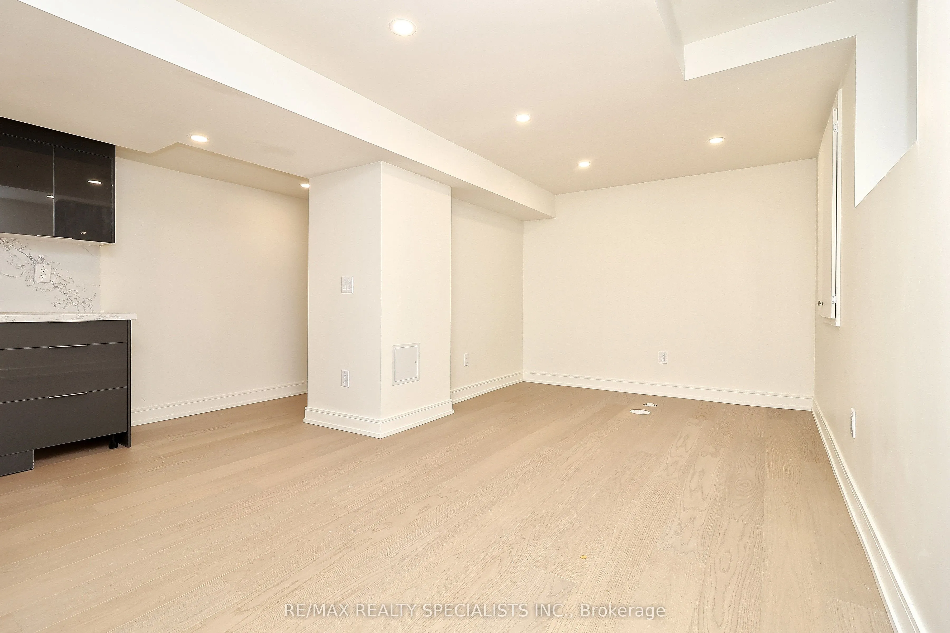 5815 Rainspring Drive