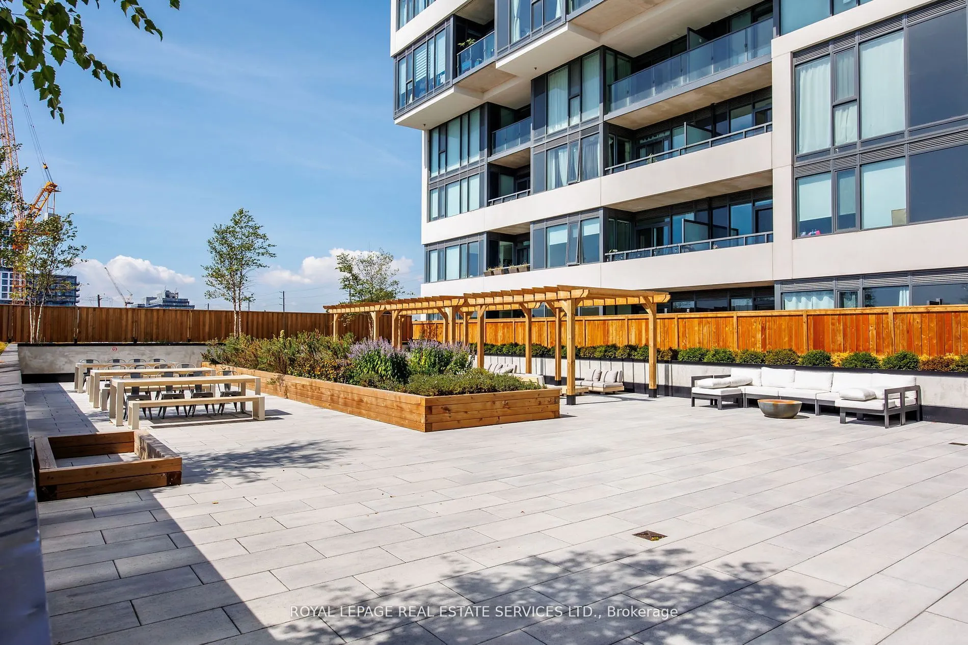 859 The Queensway, #708
