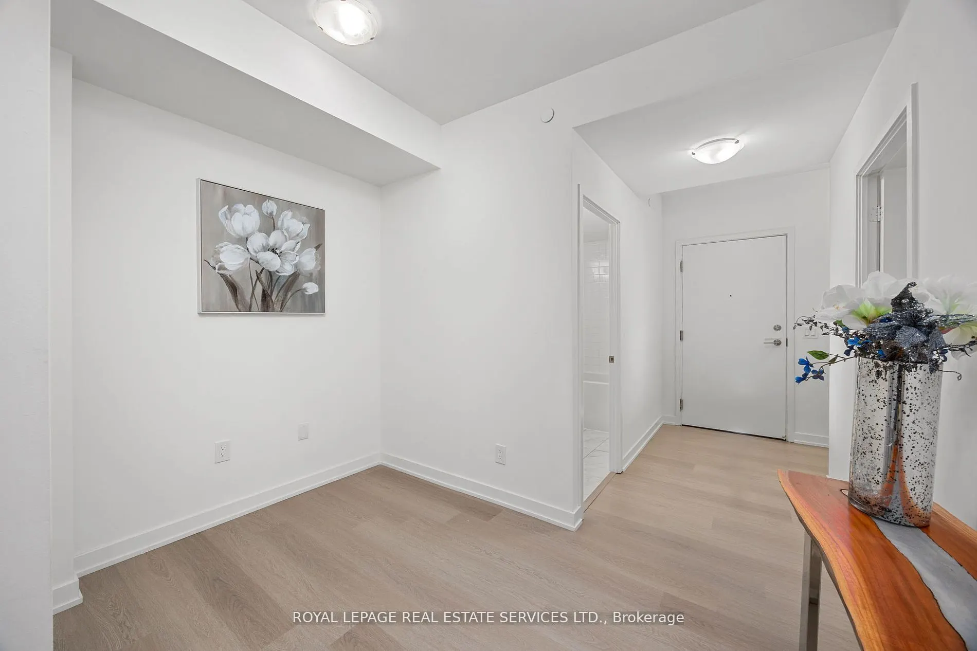 859 The Queensway, #708